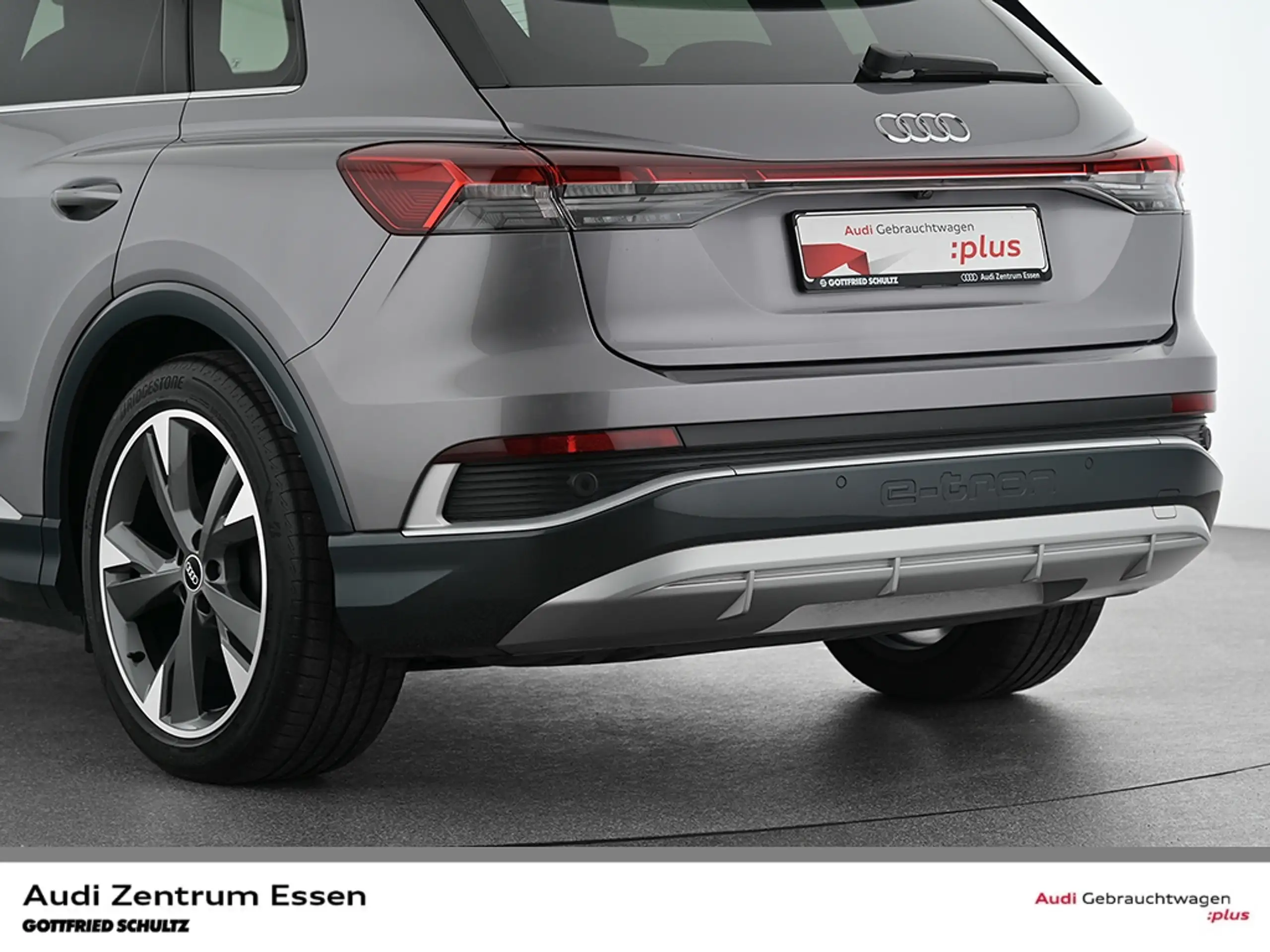 Audi - Q4 e-tron