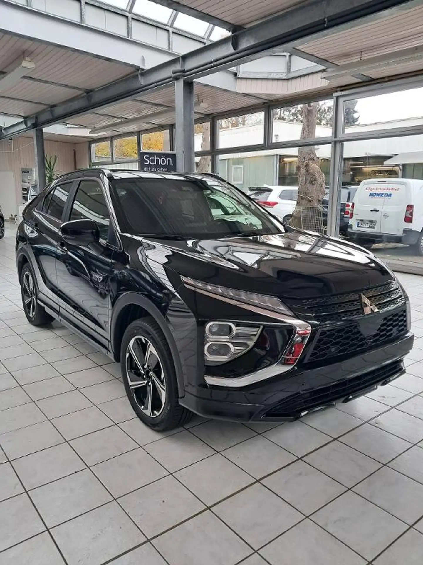 Mitsubishi - Eclipse Cross