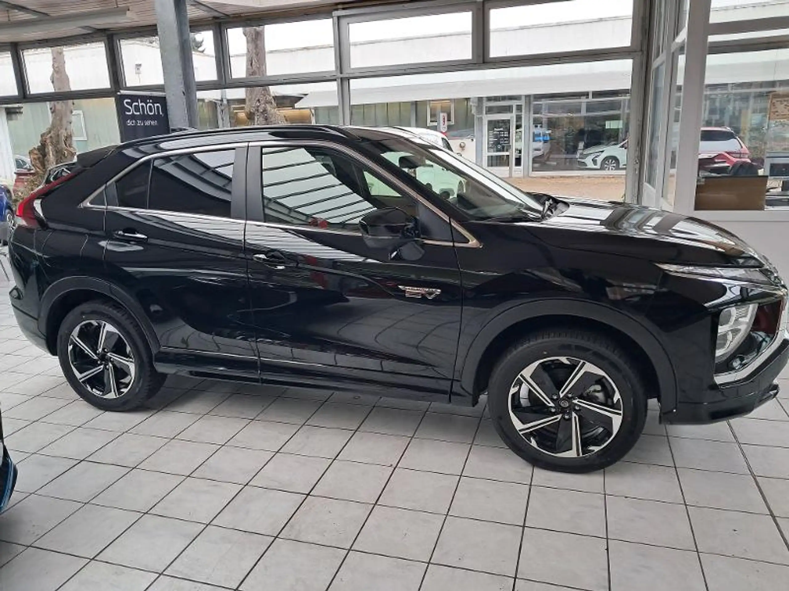 Mitsubishi - Eclipse Cross