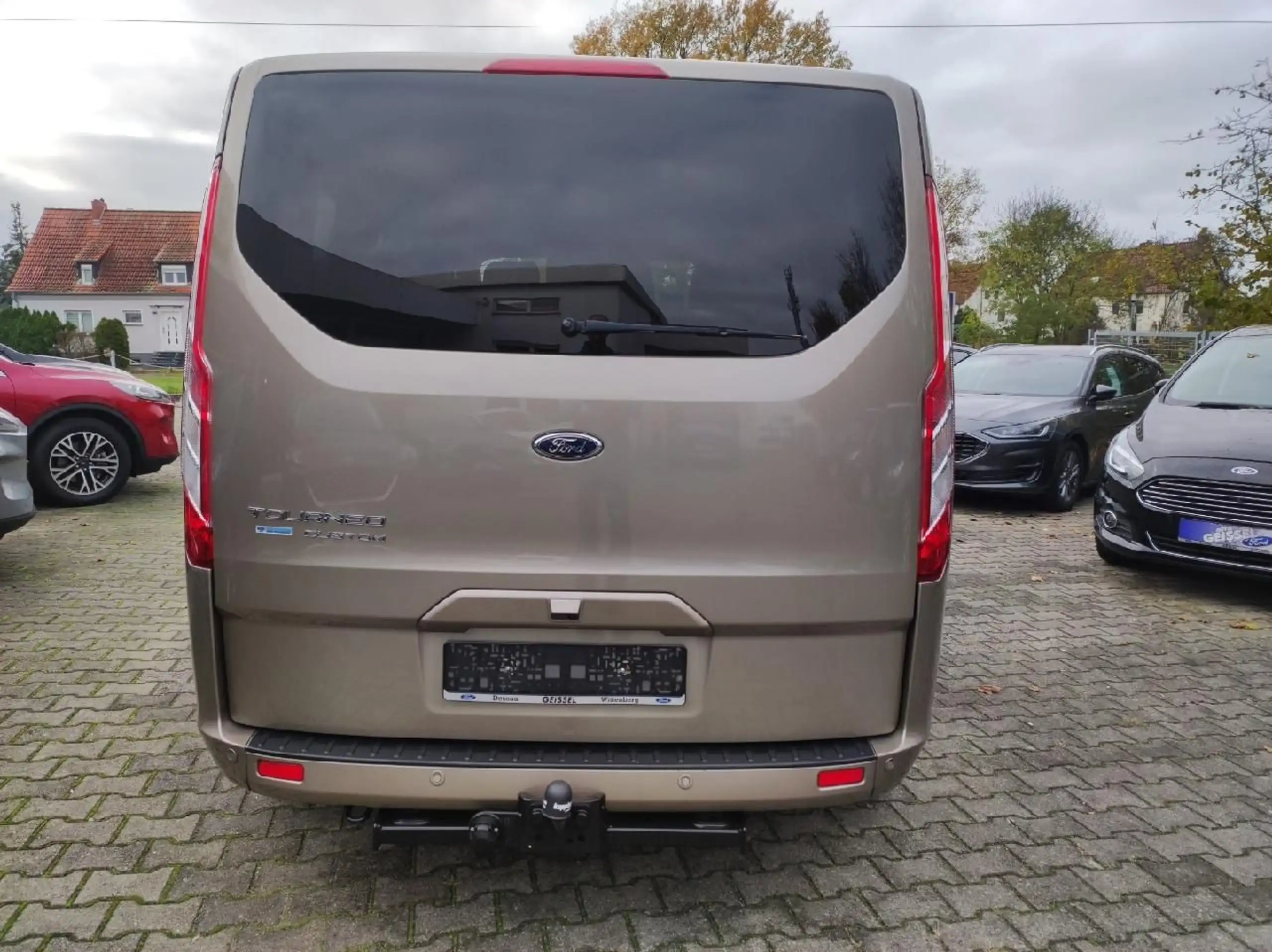 Ford - Tourneo Custom