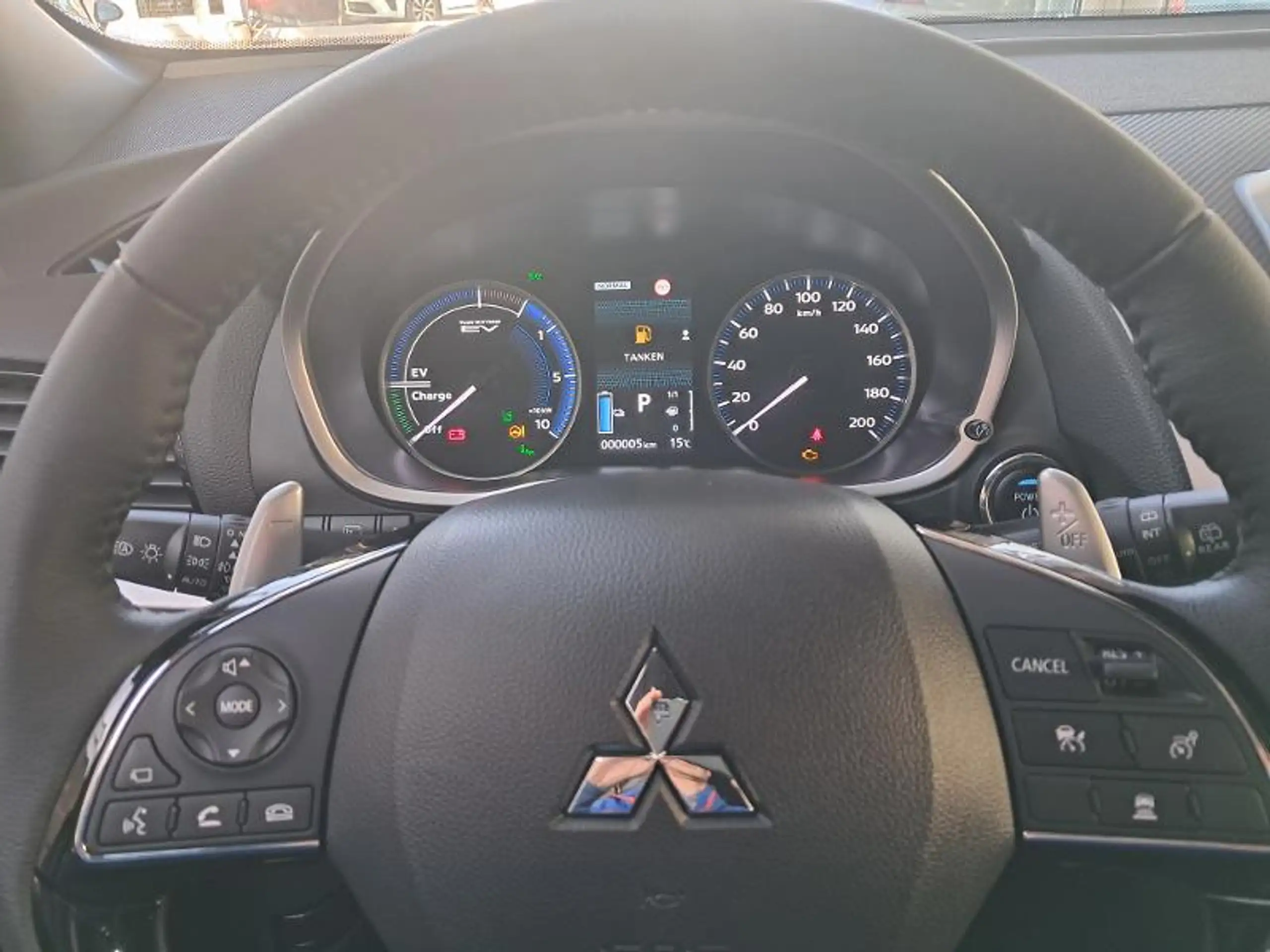 Mitsubishi - Eclipse Cross