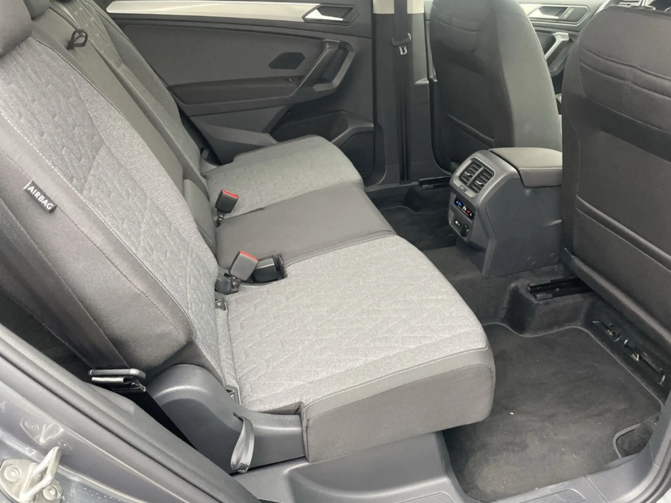 Volkswagen - Tiguan Allspace