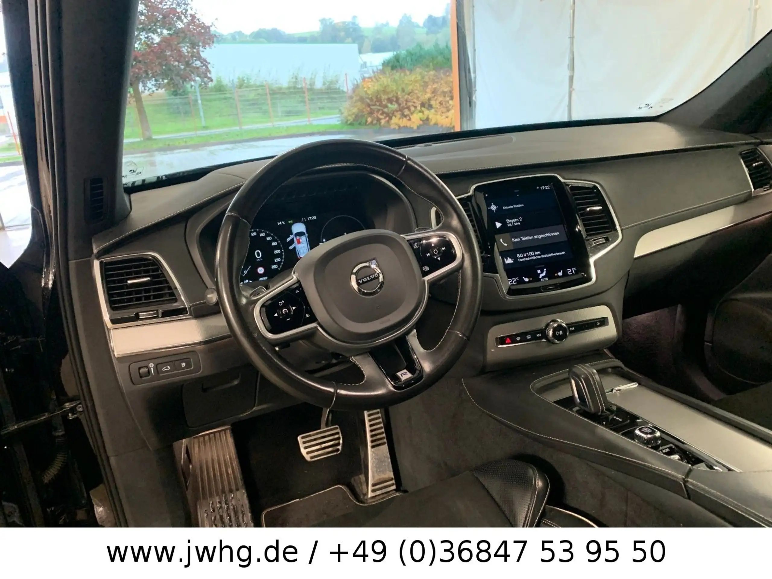 Volvo - XC90