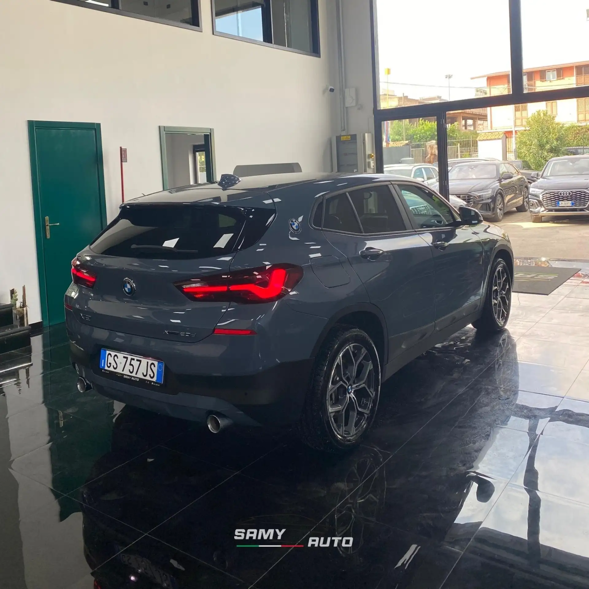 BMW - X2