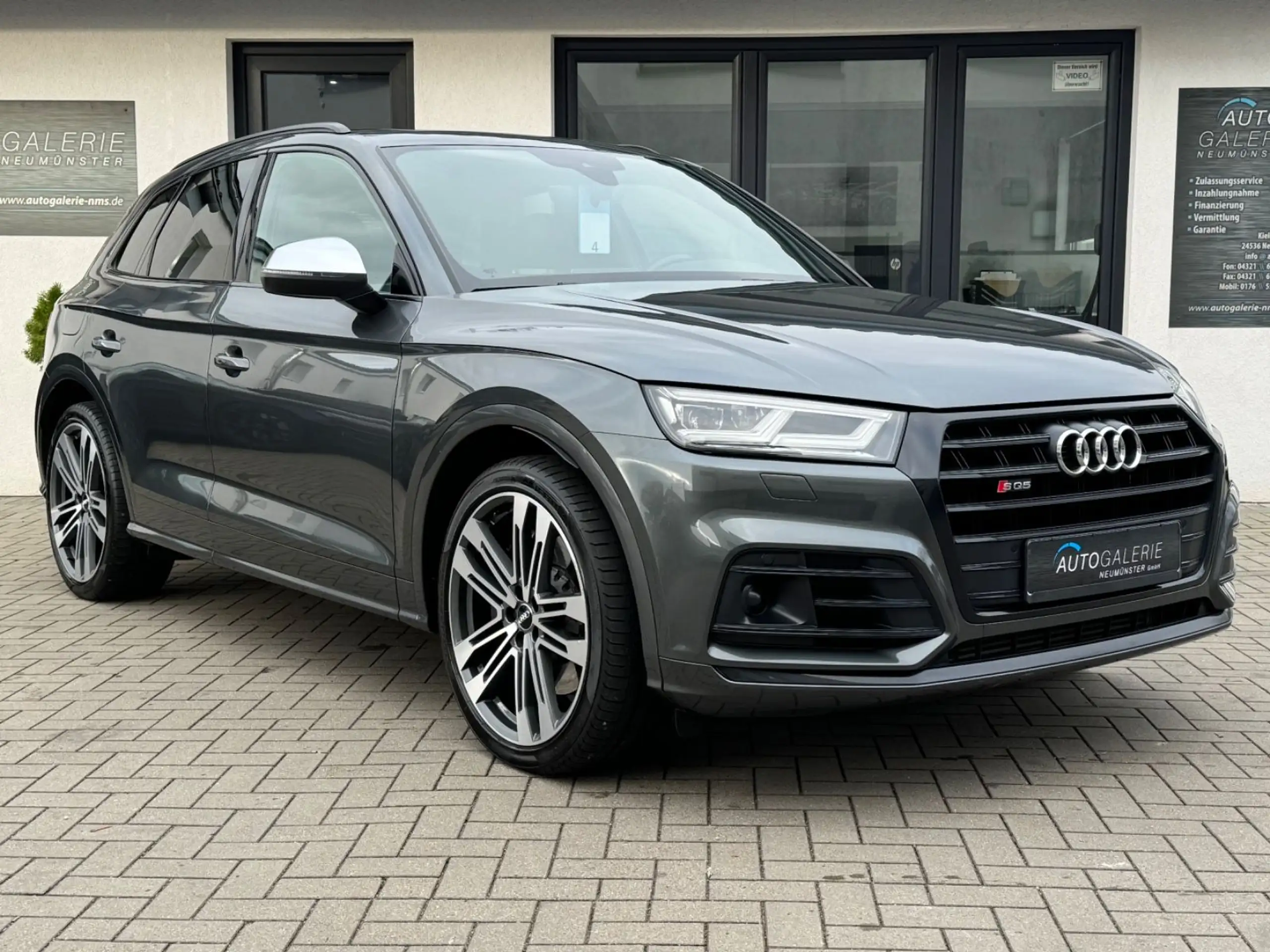 Audi - SQ5