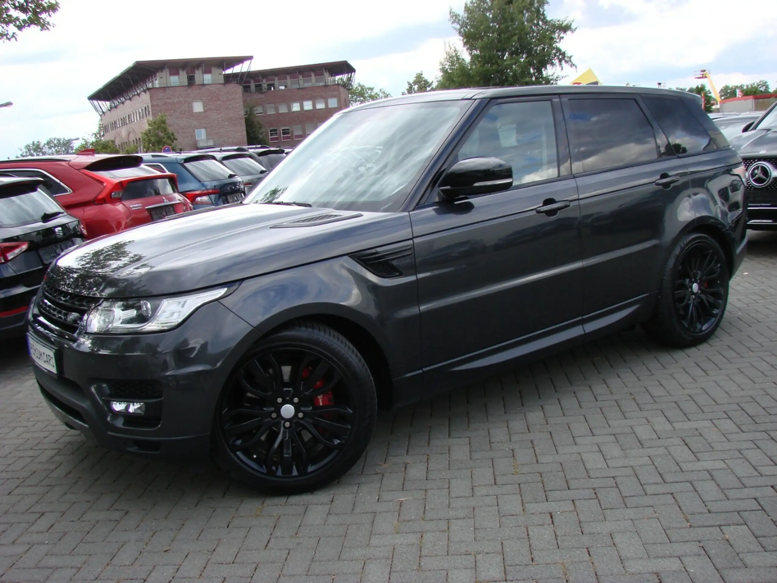 Land Rover - Range Rover Sport