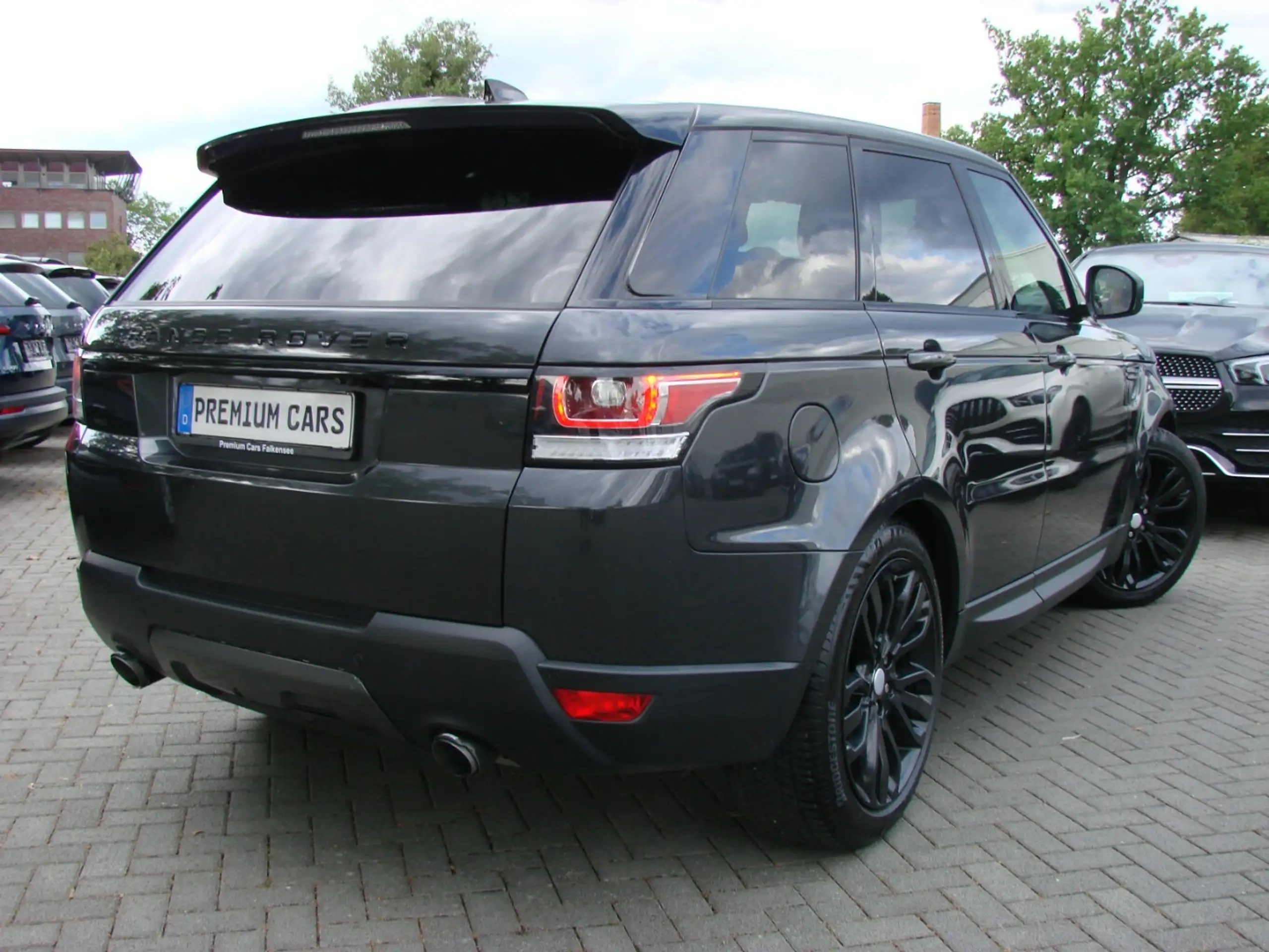 Land Rover - Range Rover Sport