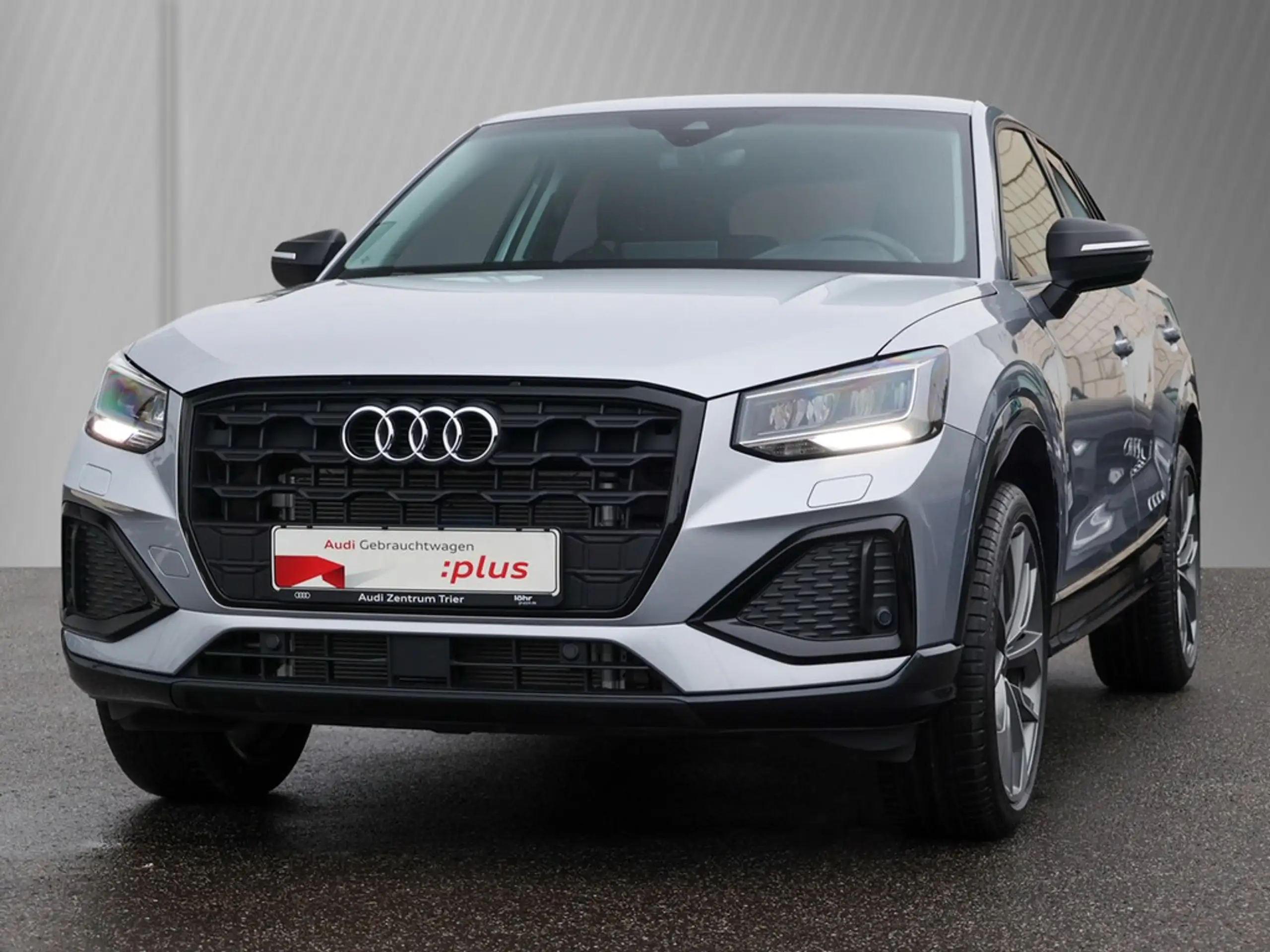 Audi - Q2