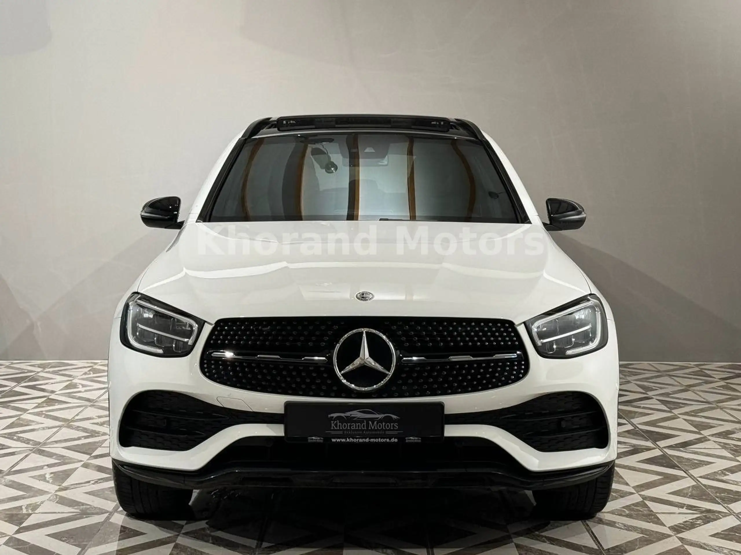 Mercedes-Benz - GLC 220