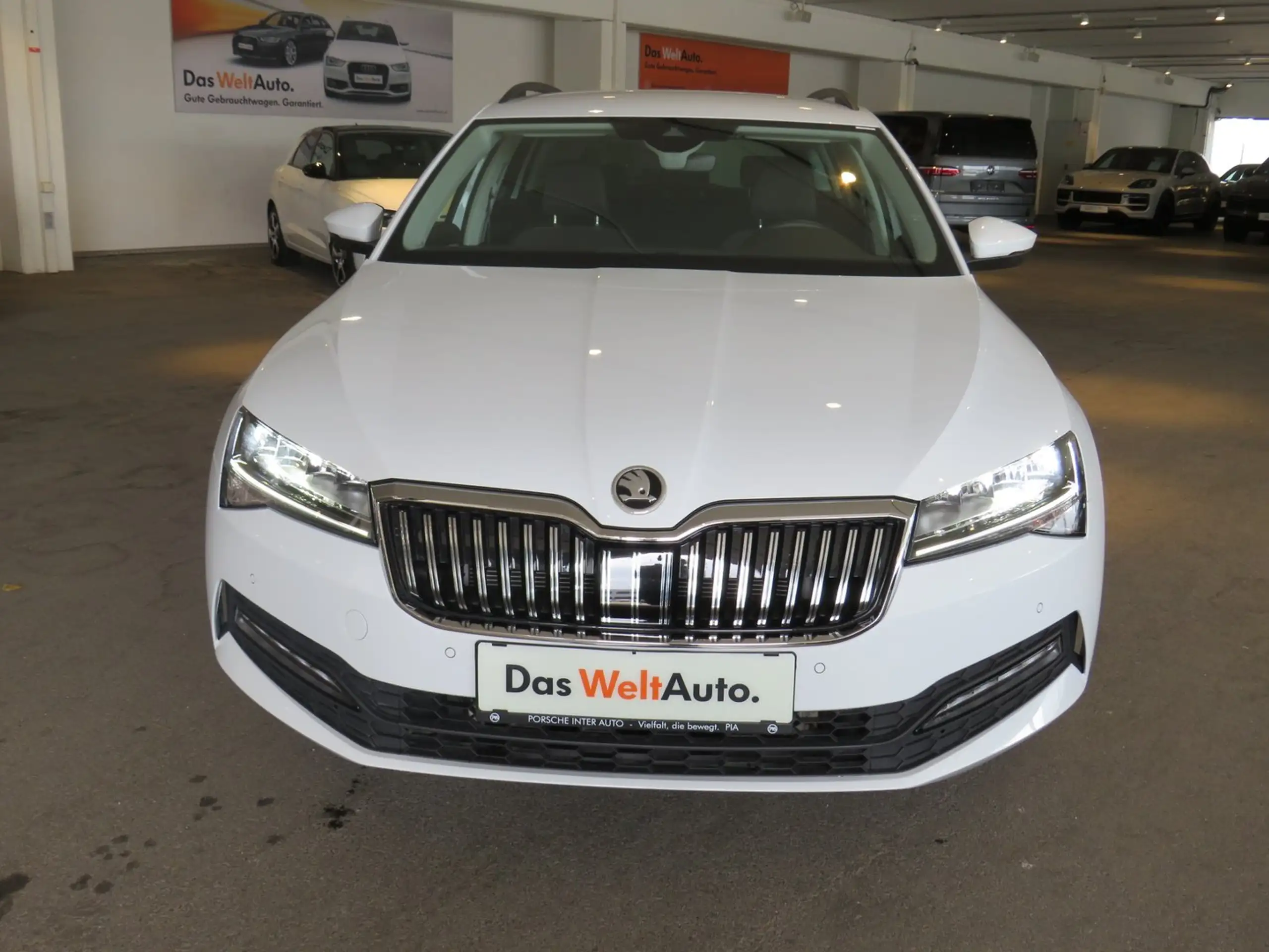 Skoda - Superb