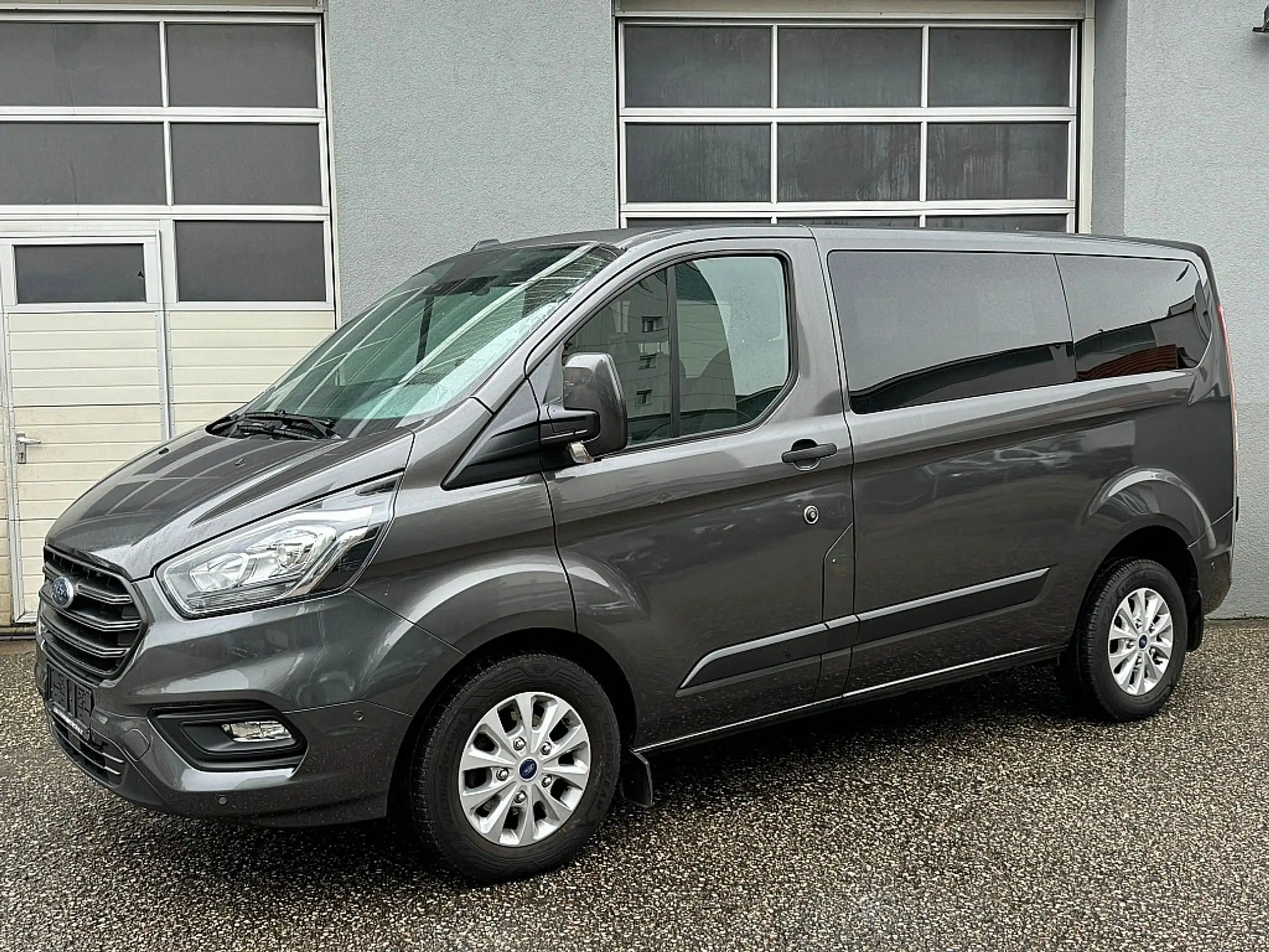 Ford - Transit Custom