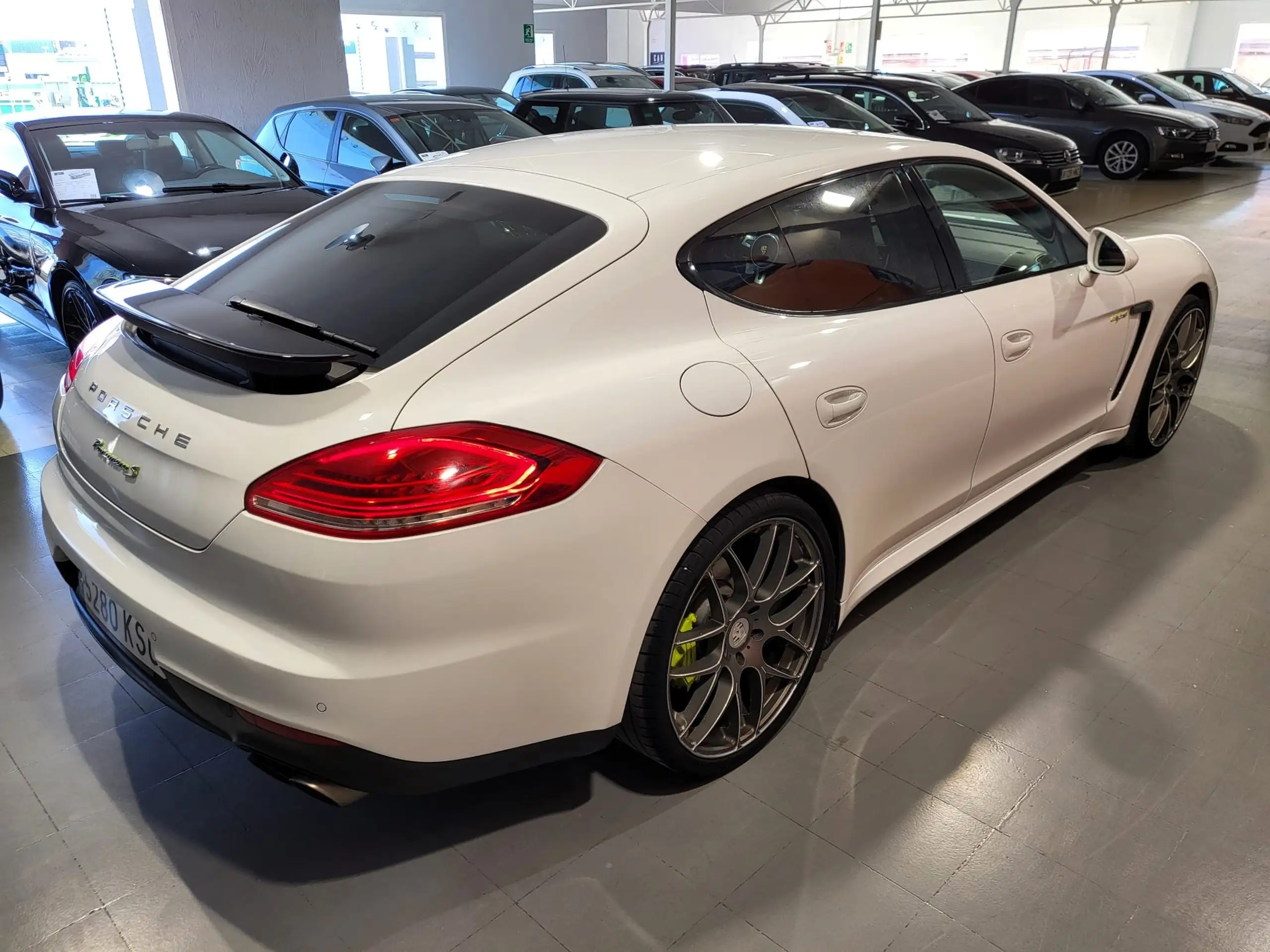 Porsche - Panamera