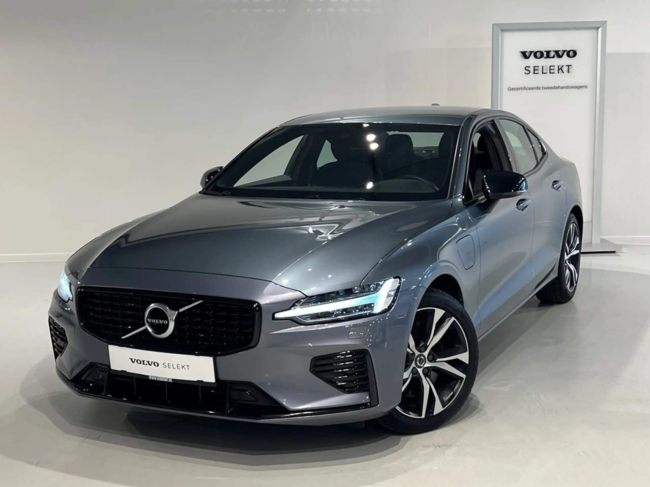 Volvo S60 2021