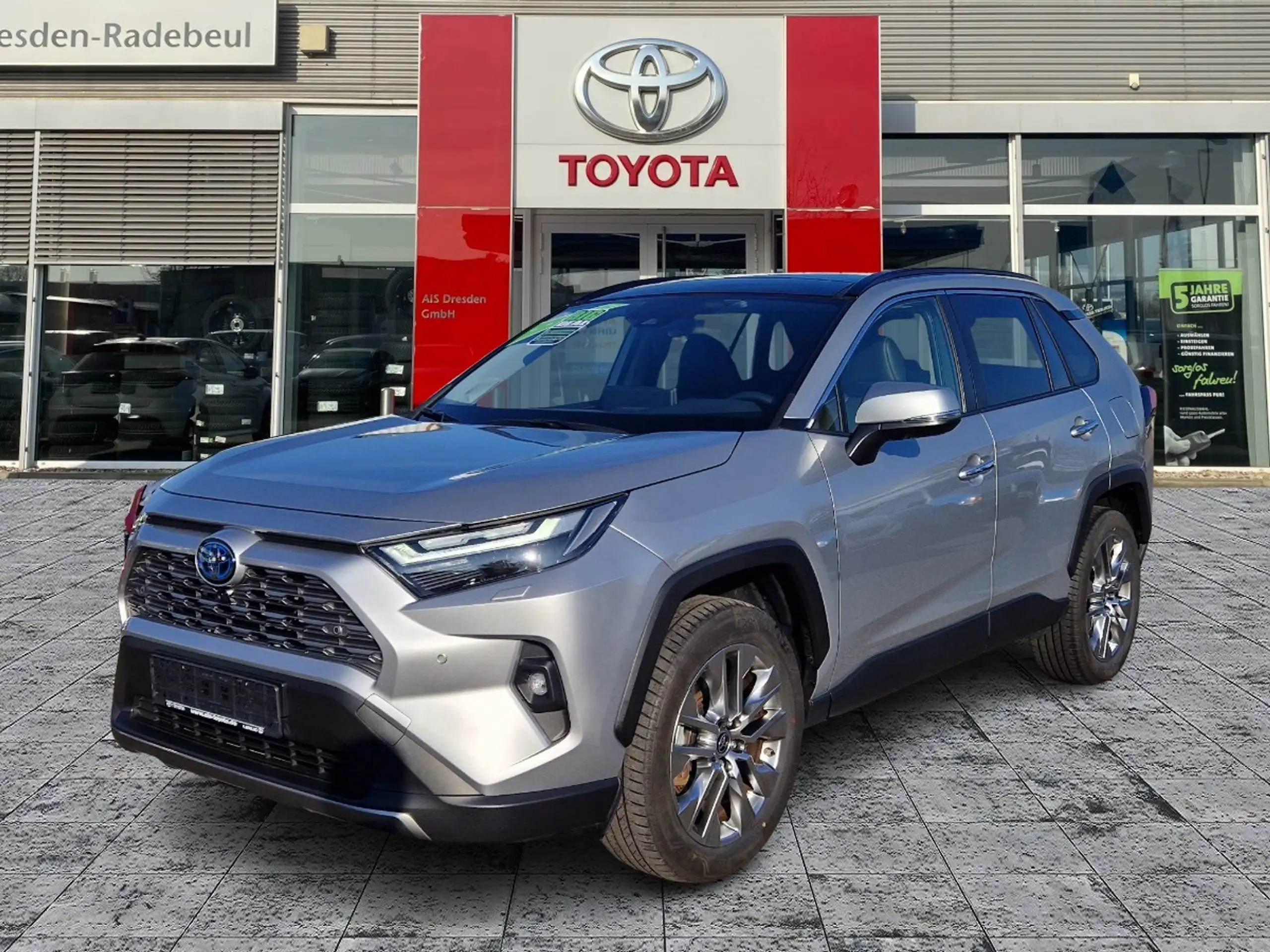 Toyota - RAV 4