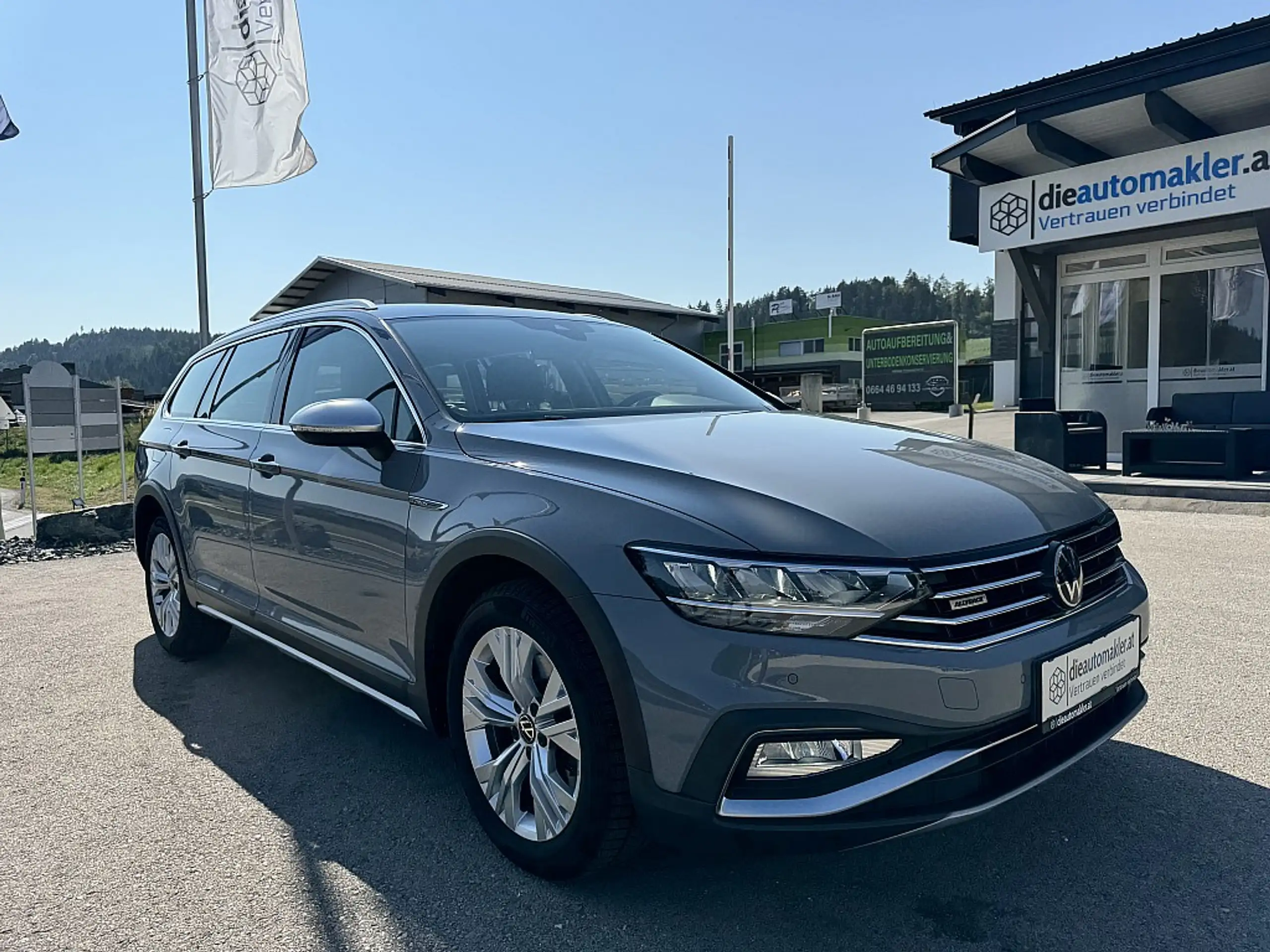 Volkswagen - Passat Alltrack