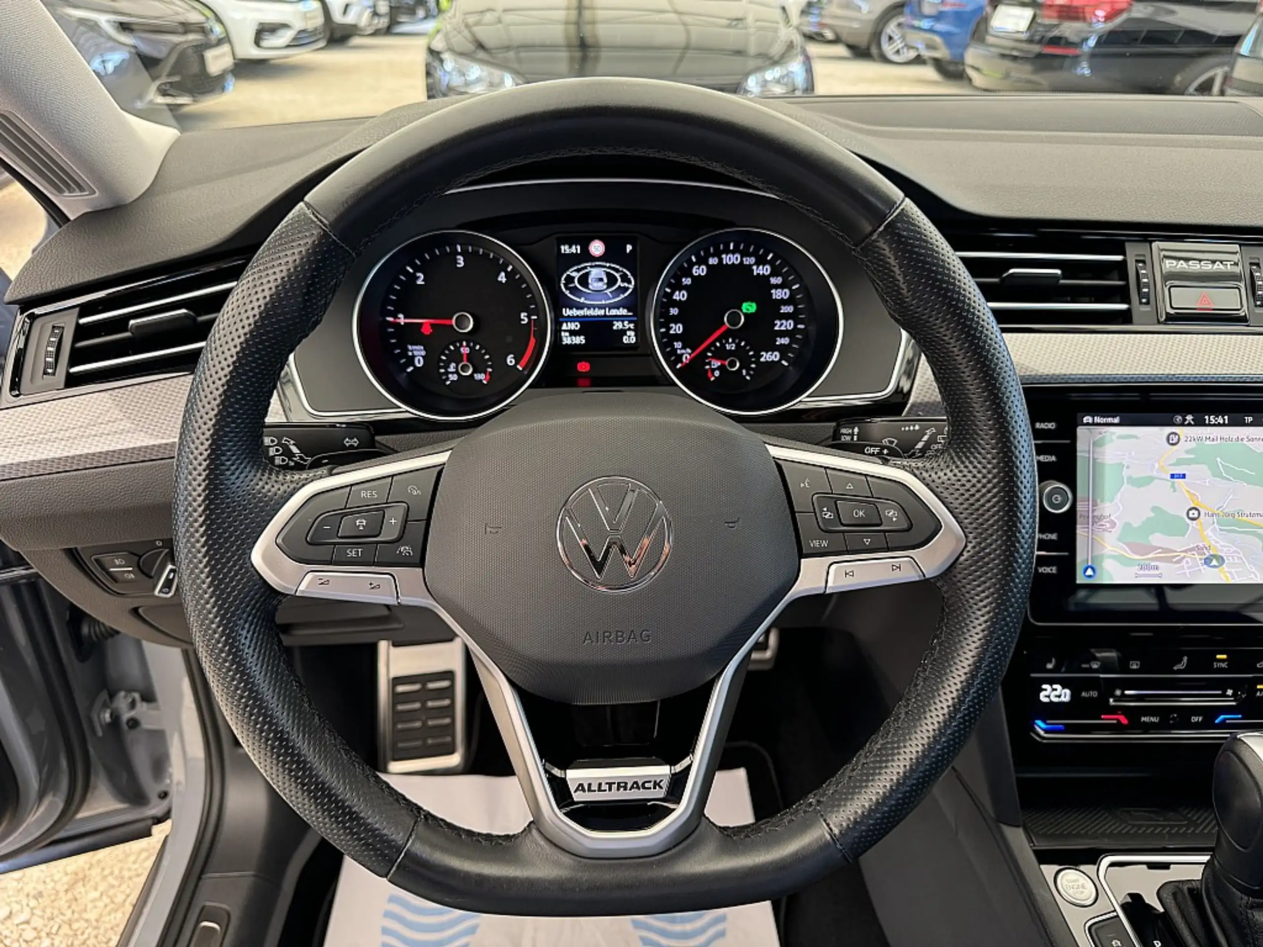 Volkswagen - Passat Alltrack