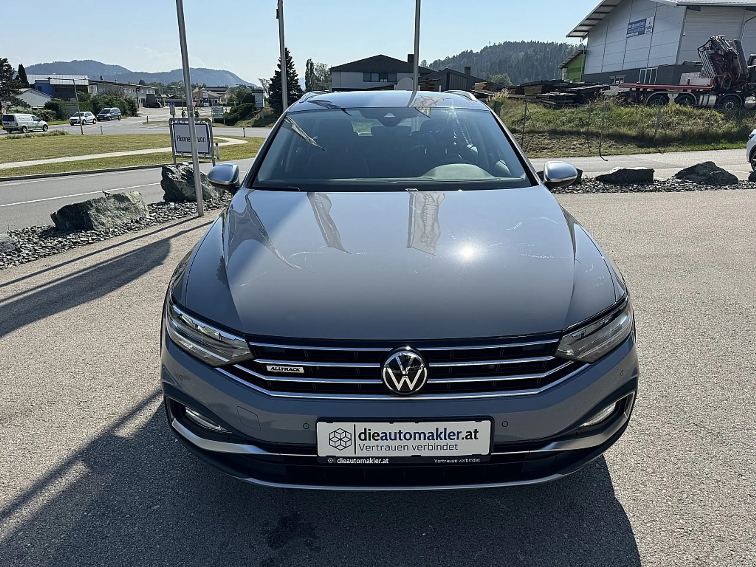 Volkswagen - Passat Alltrack