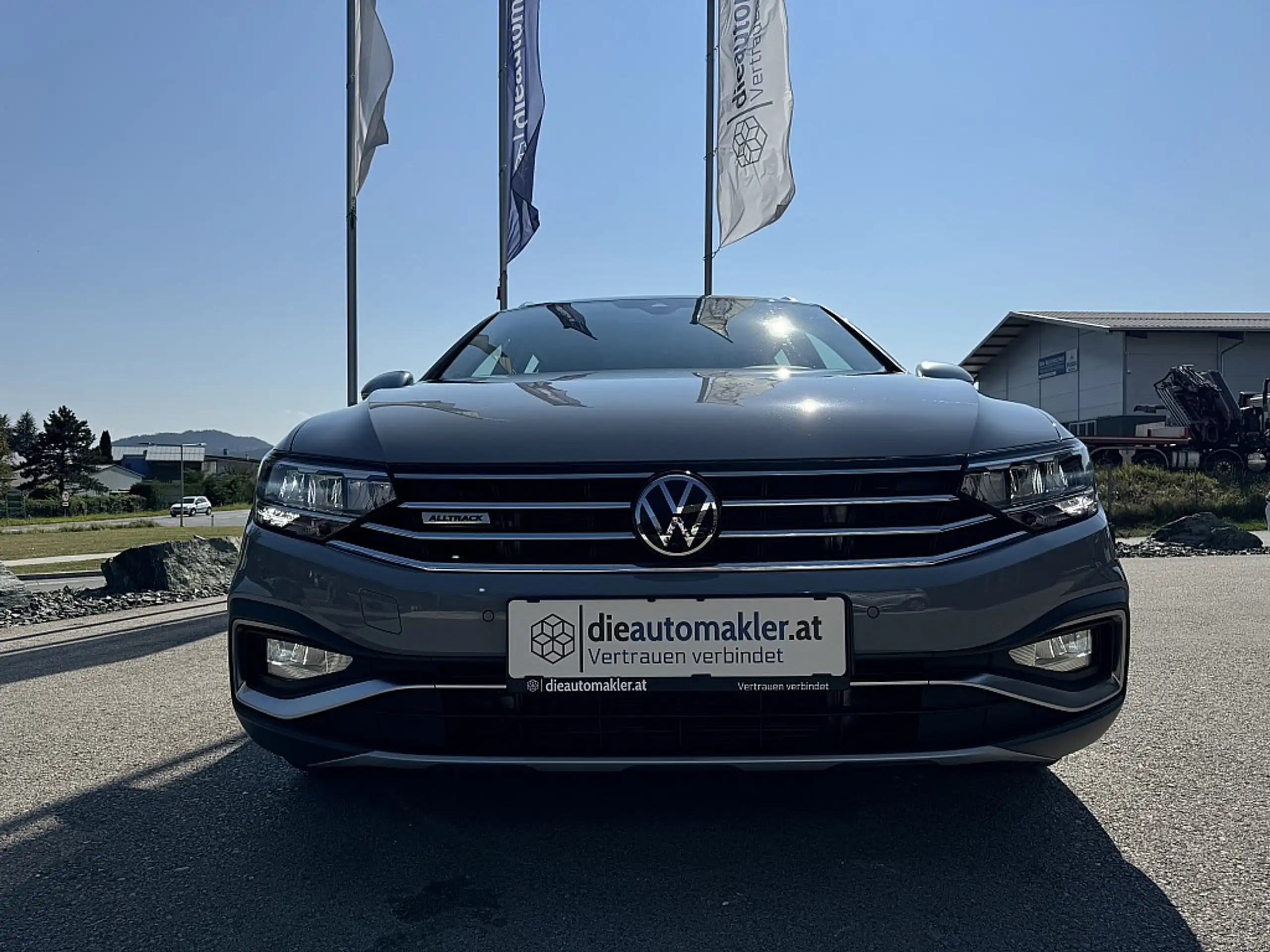 Volkswagen - Passat Alltrack