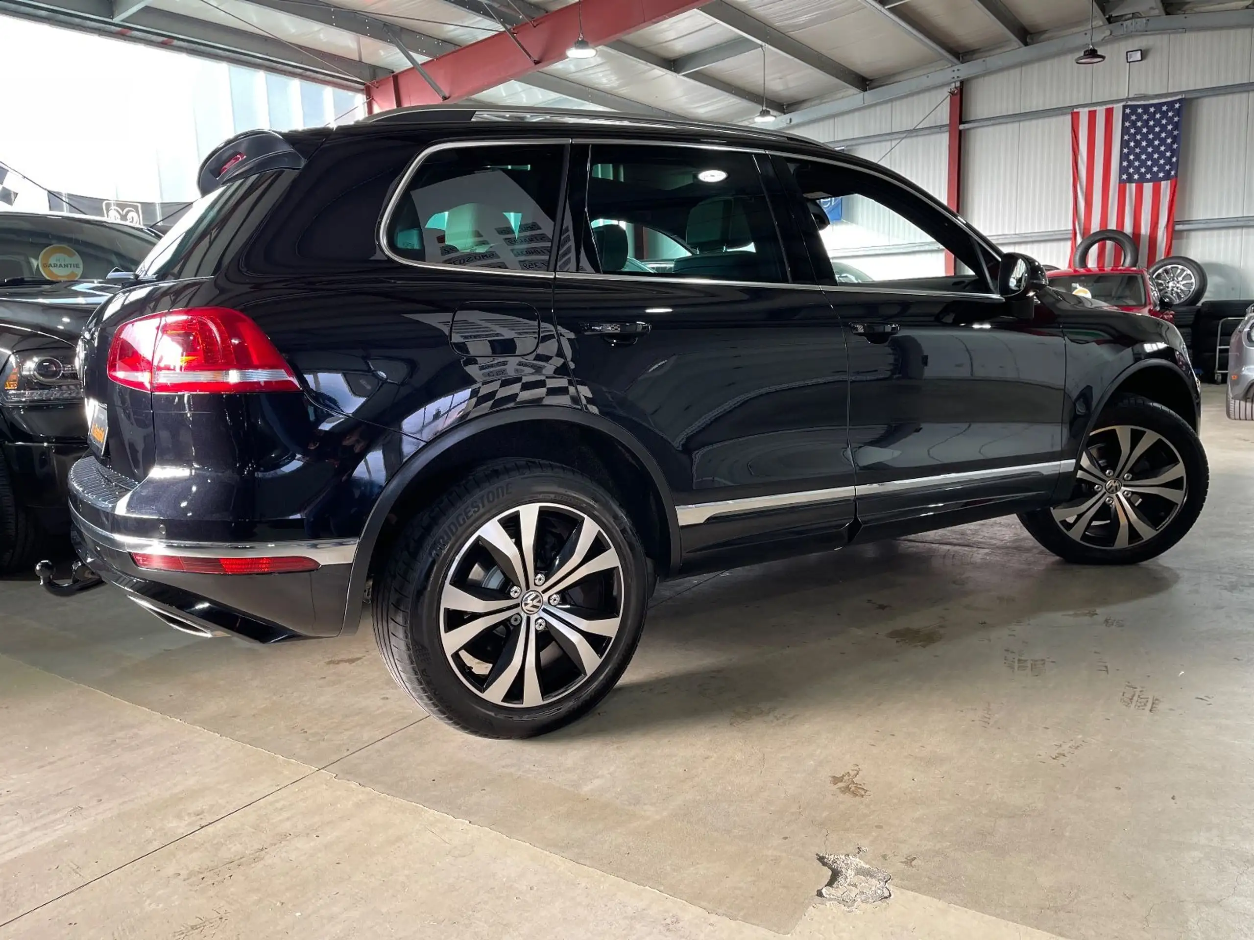 Volkswagen - Touareg