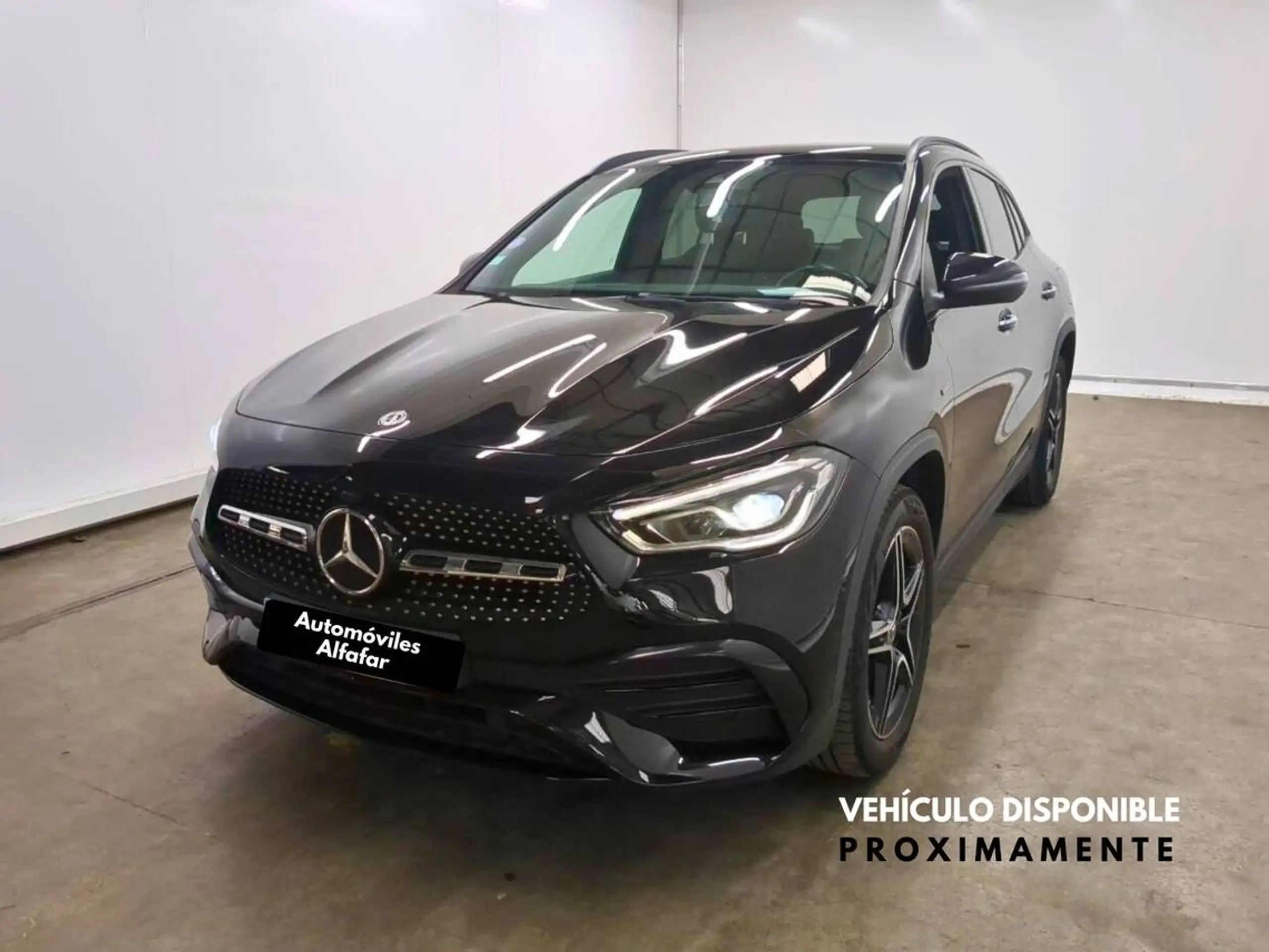 Mercedes-Benz - GLA 250