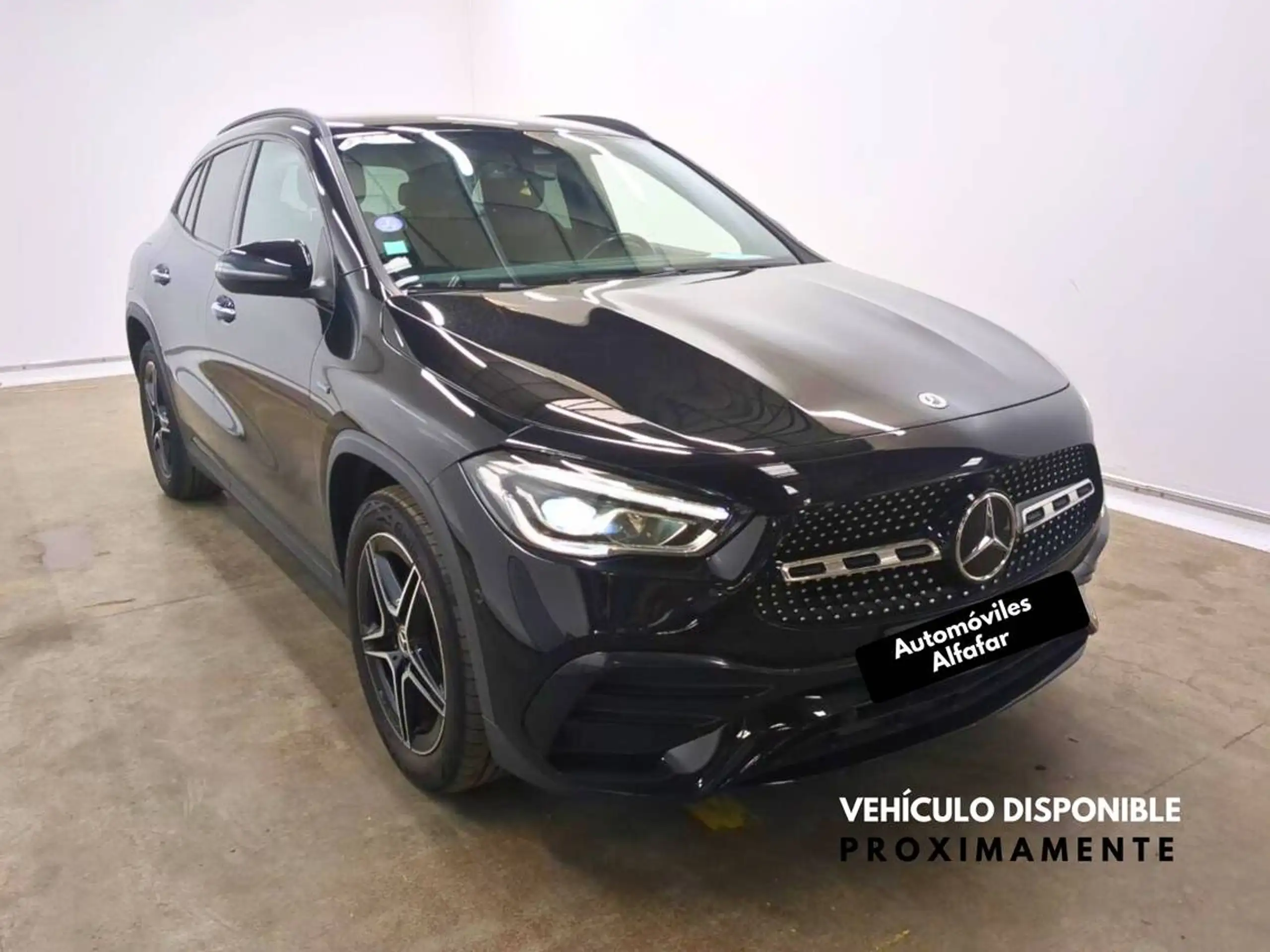 Mercedes-Benz - GLA 250