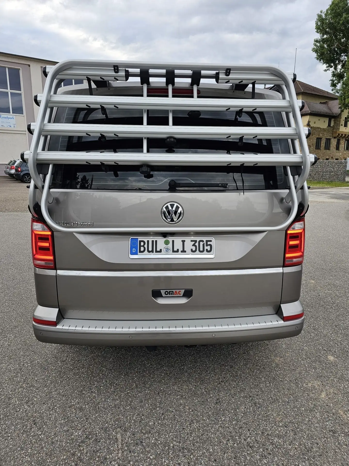 Volkswagen - T6 Multivan