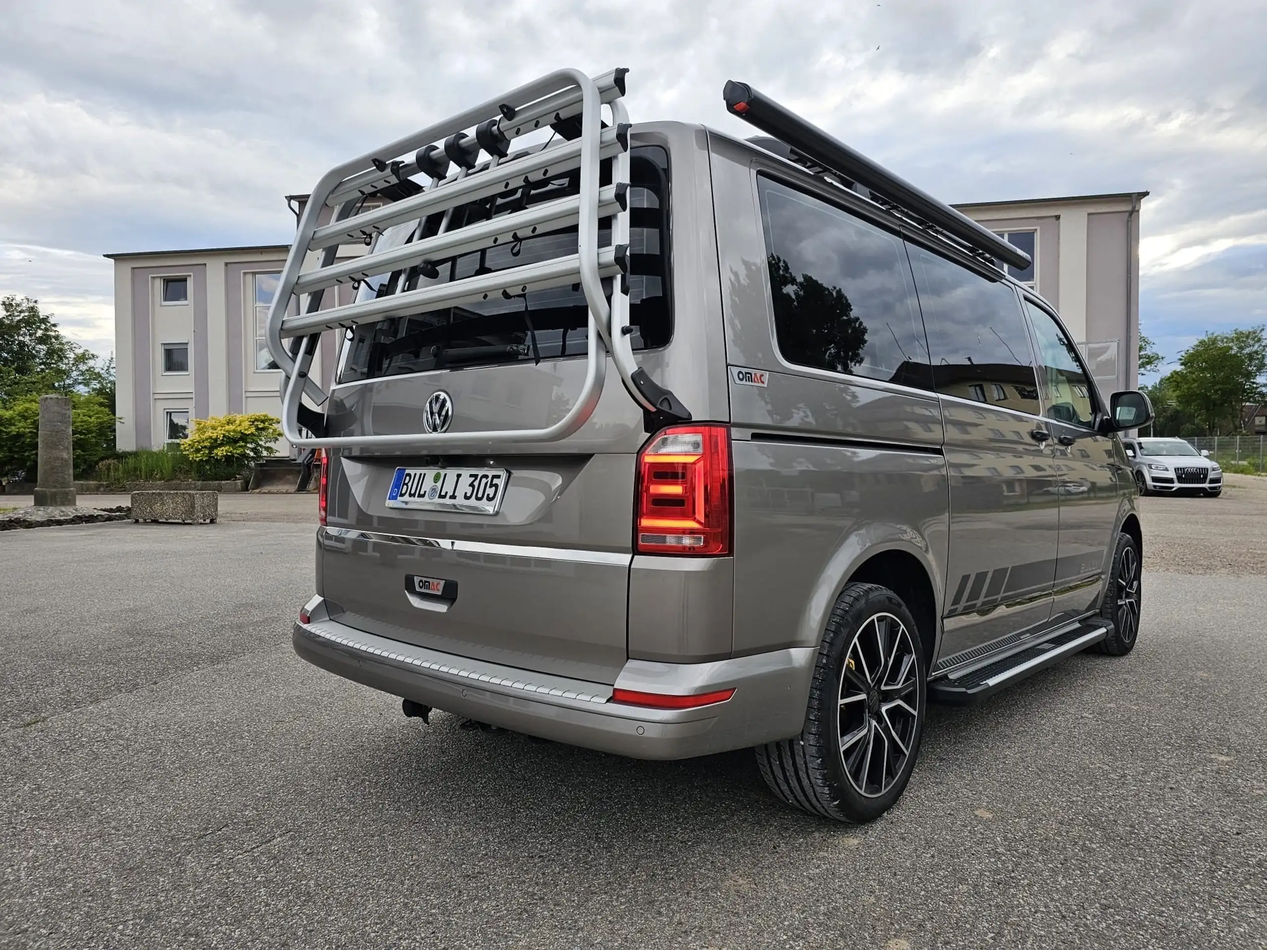 Volkswagen - T6 Multivan