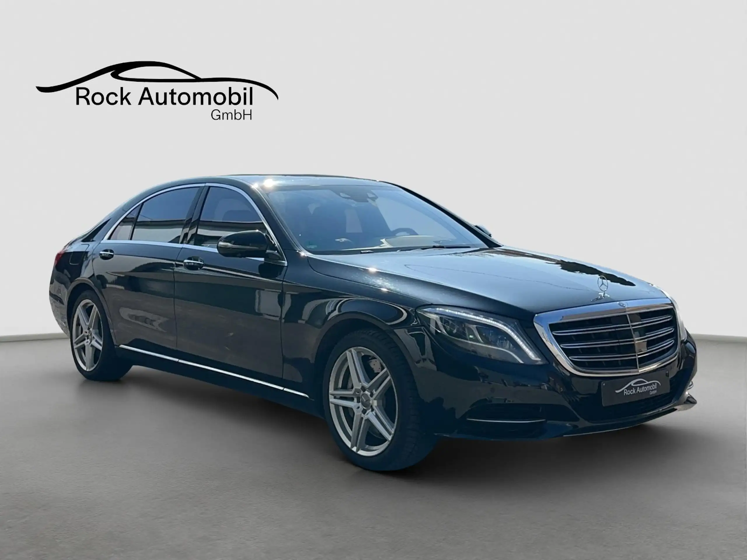 Mercedes-Benz - S 600