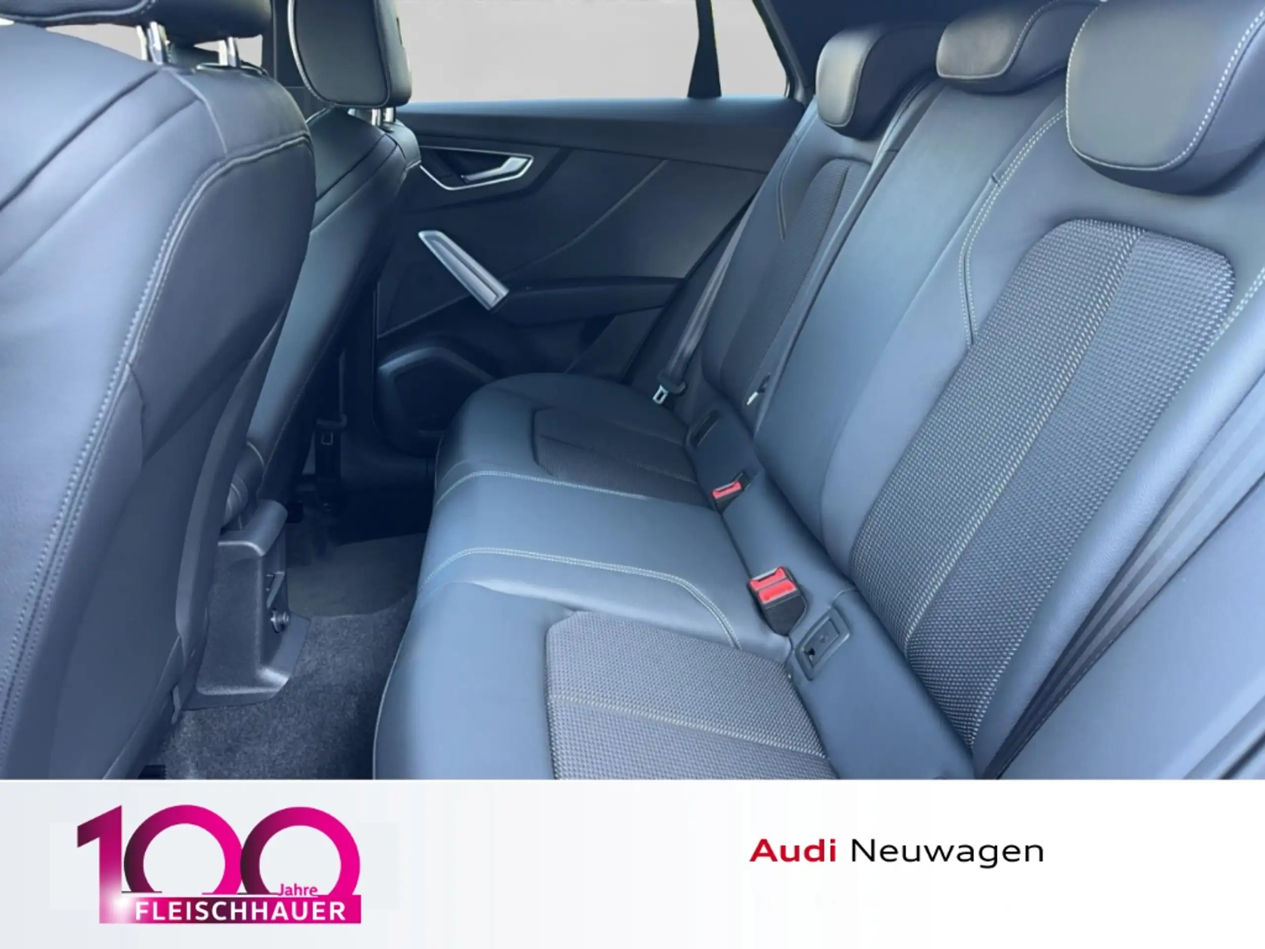 Audi - Q2