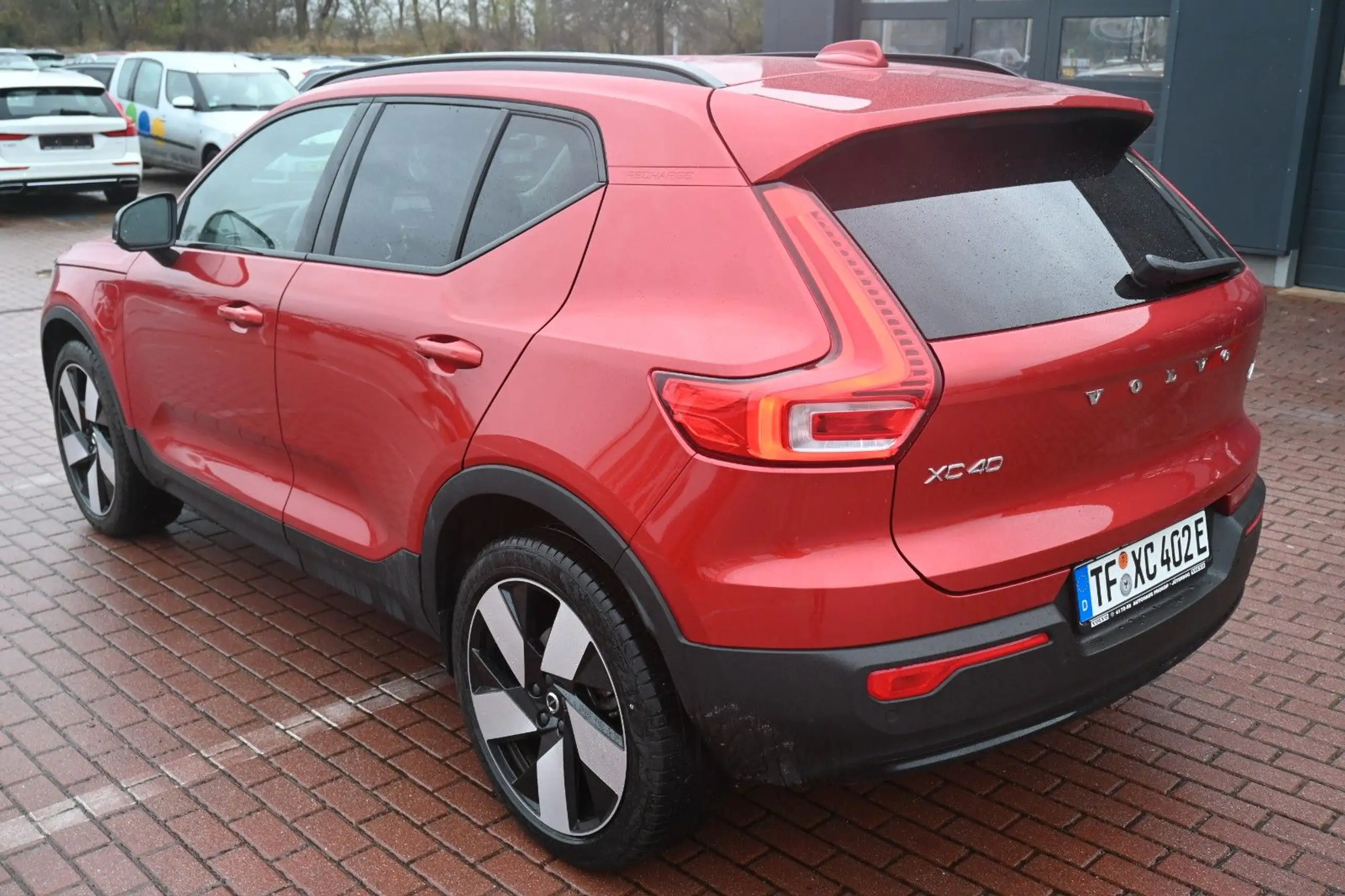 Volvo - XC40