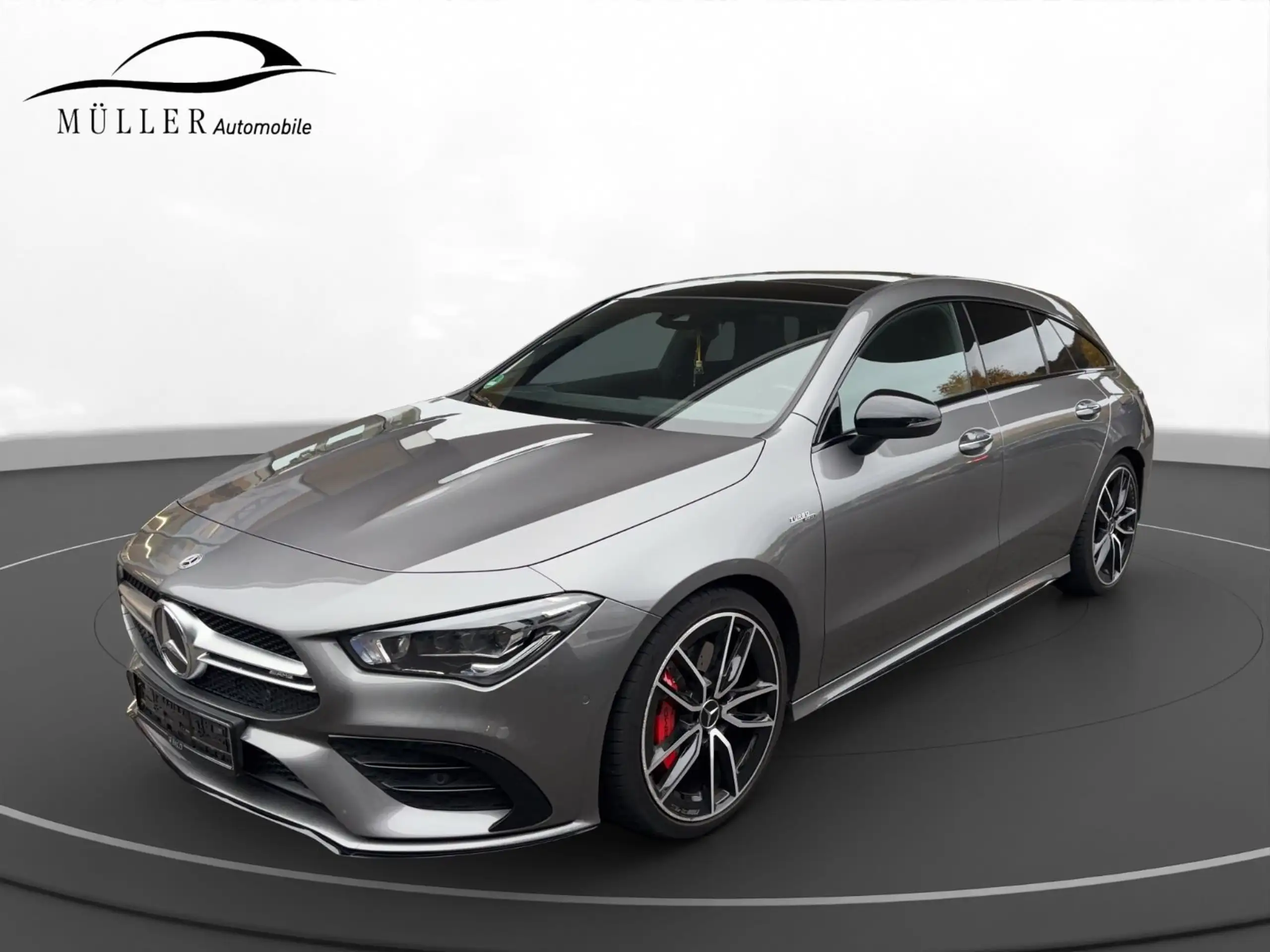 Mercedes-Benz CLA 35 AMG 2021