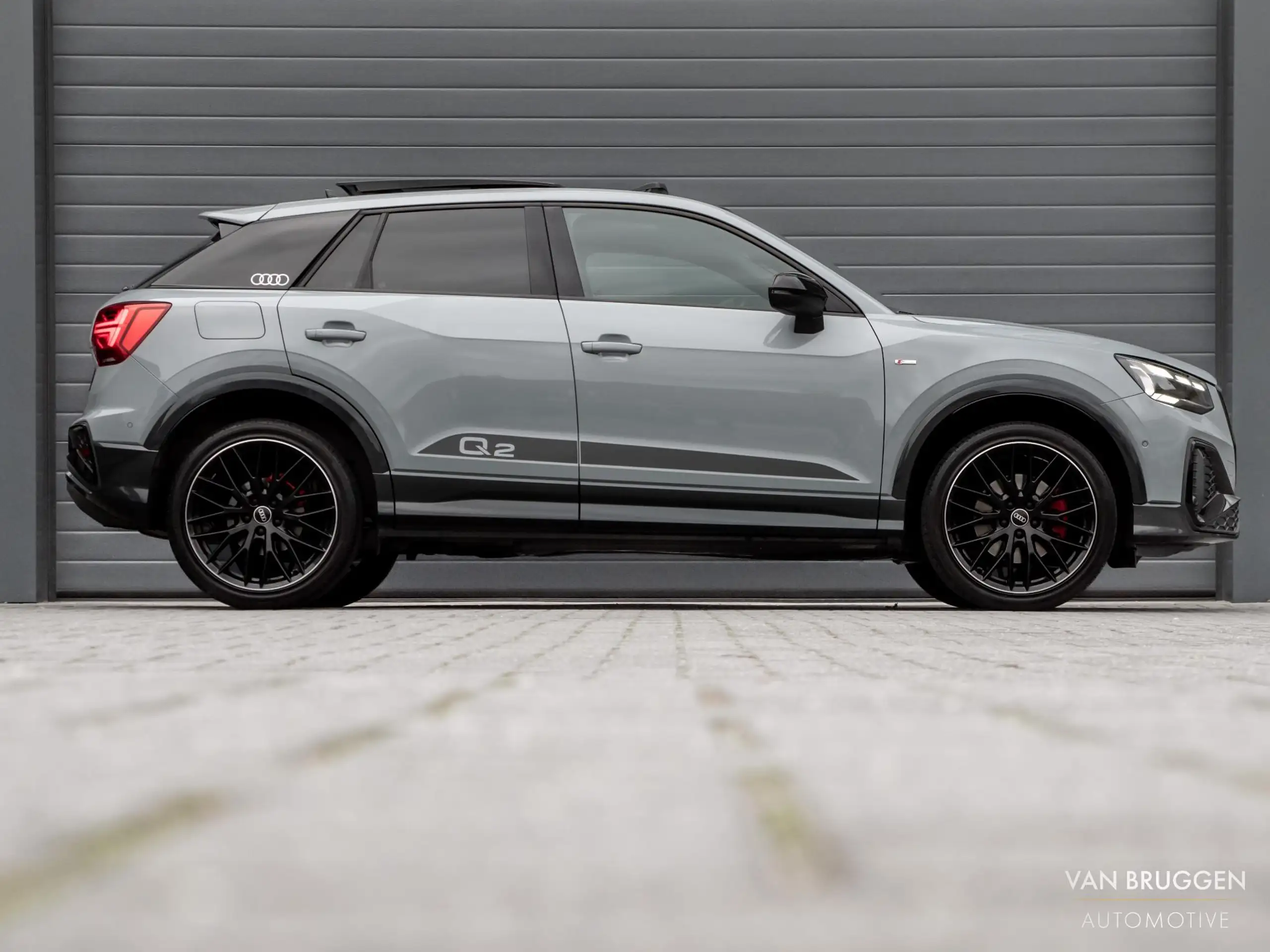 Audi - Q2