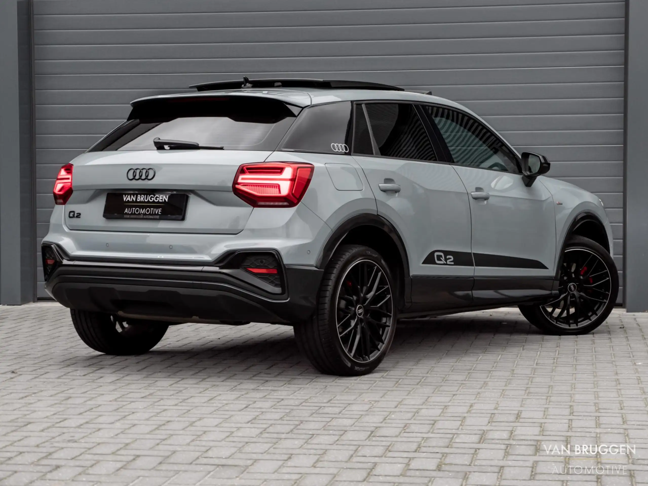 Audi - Q2