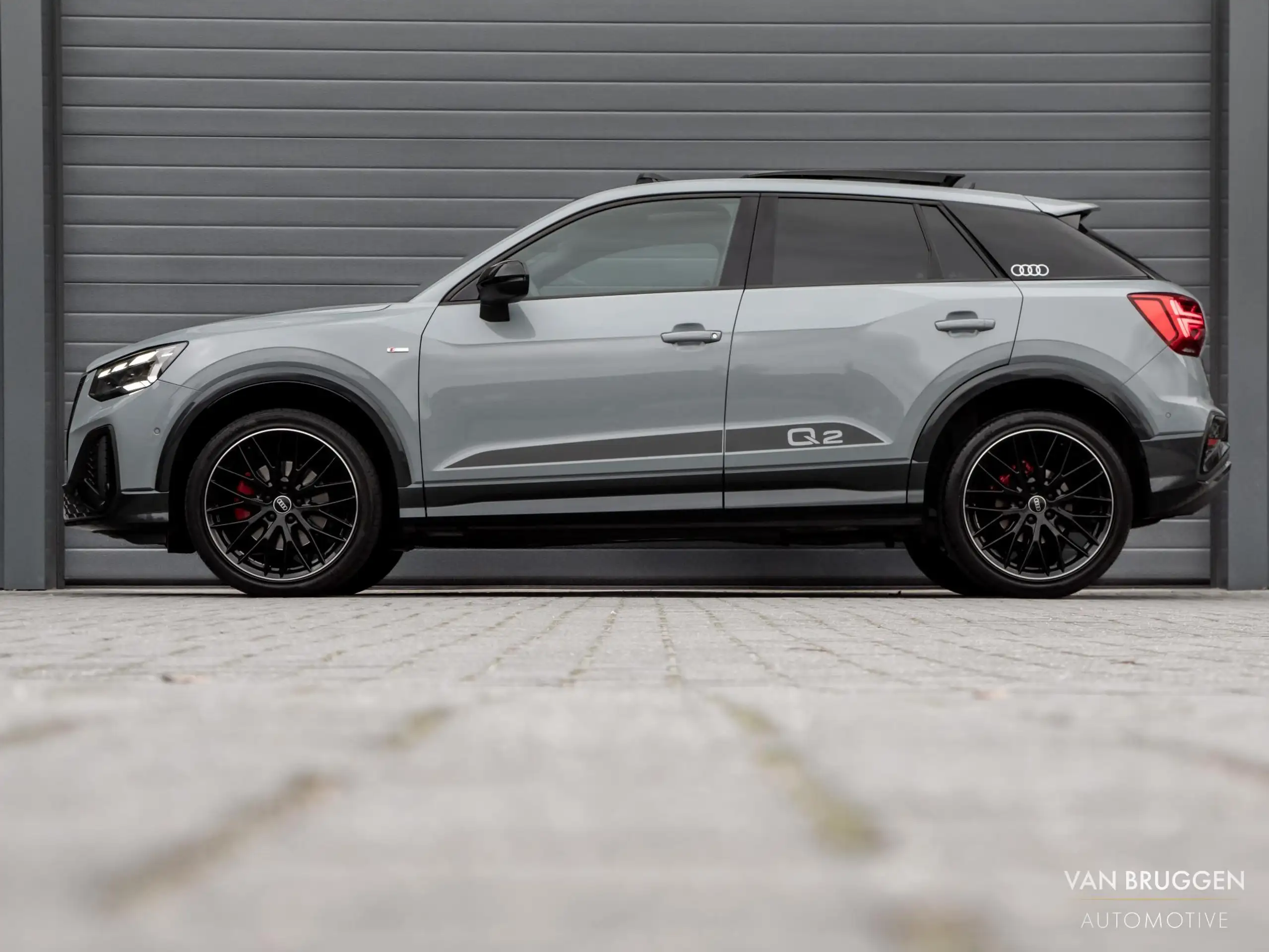 Audi - Q2