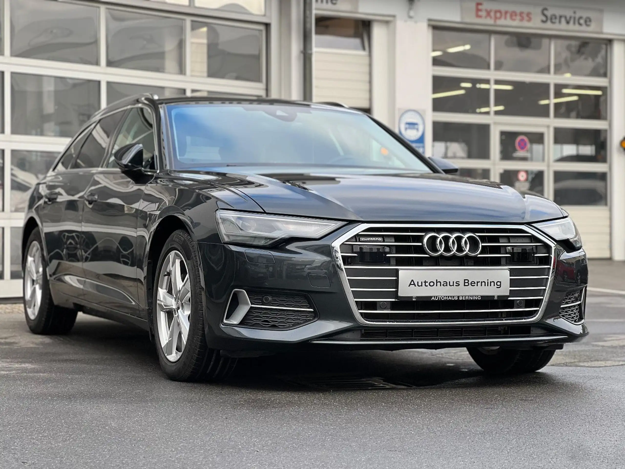 Audi - A6