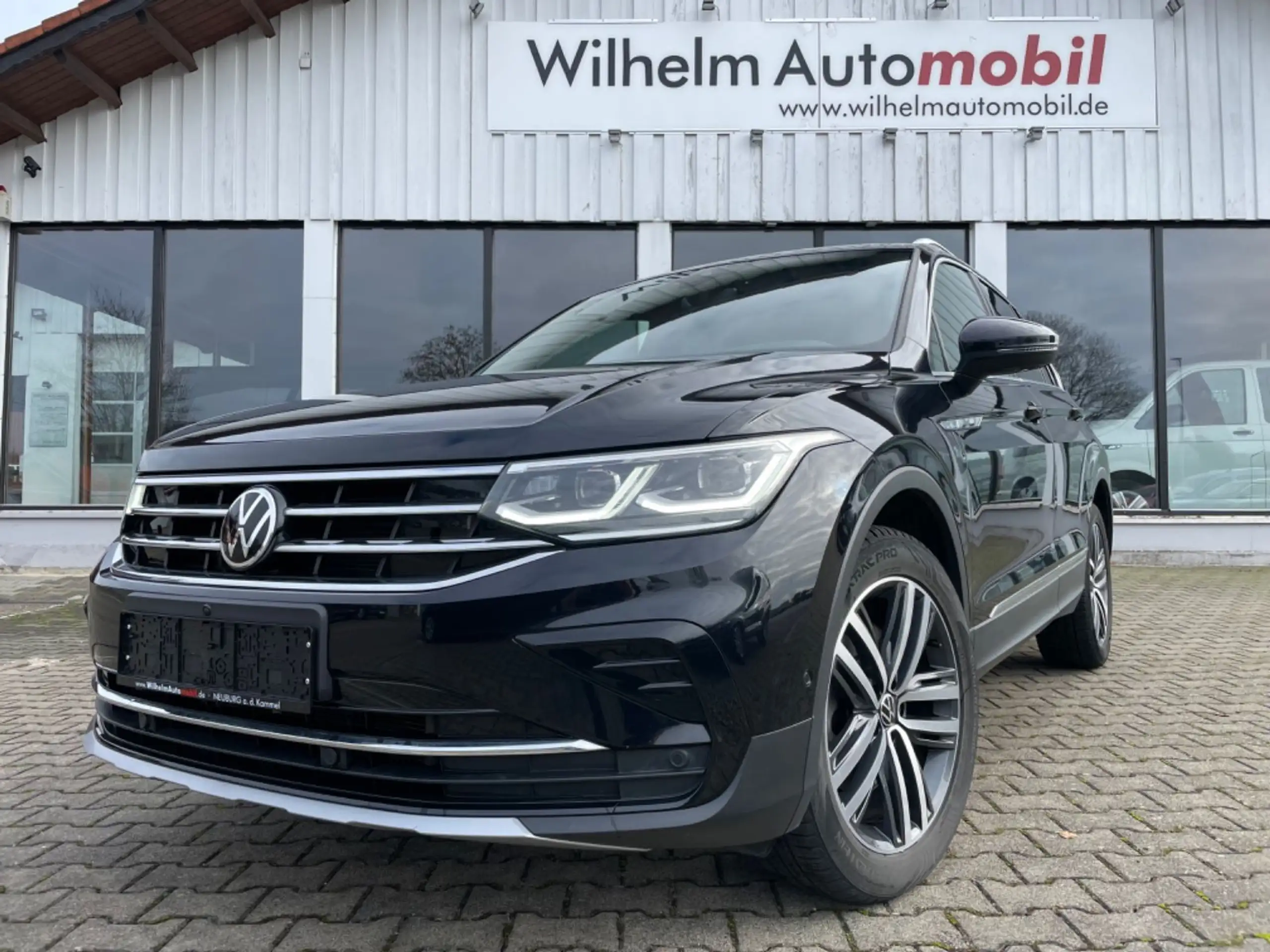 Volkswagen - Tiguan