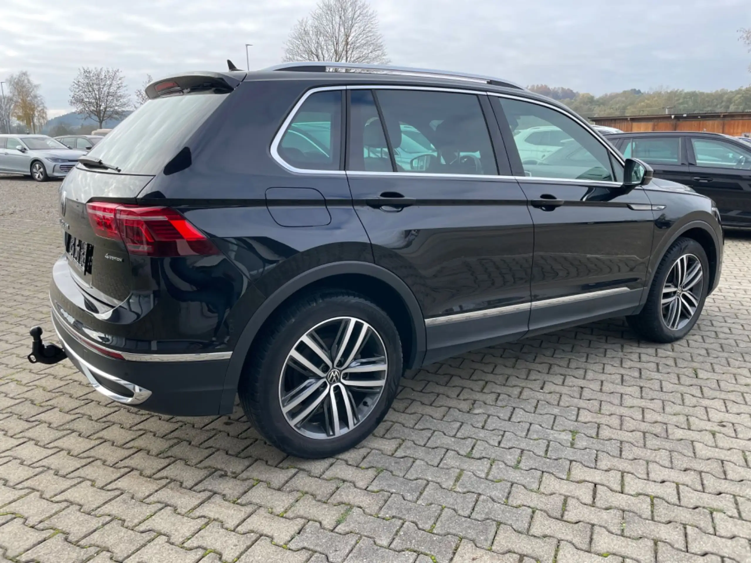 Volkswagen - Tiguan