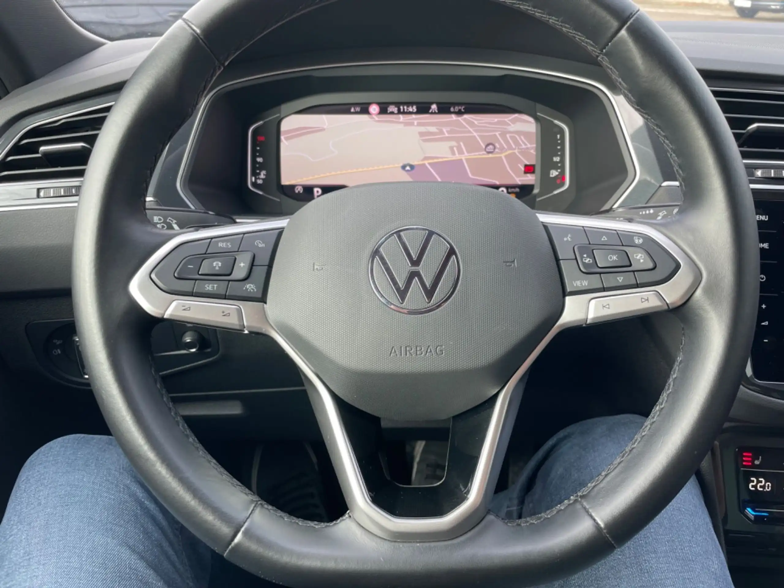 Volkswagen - Tiguan