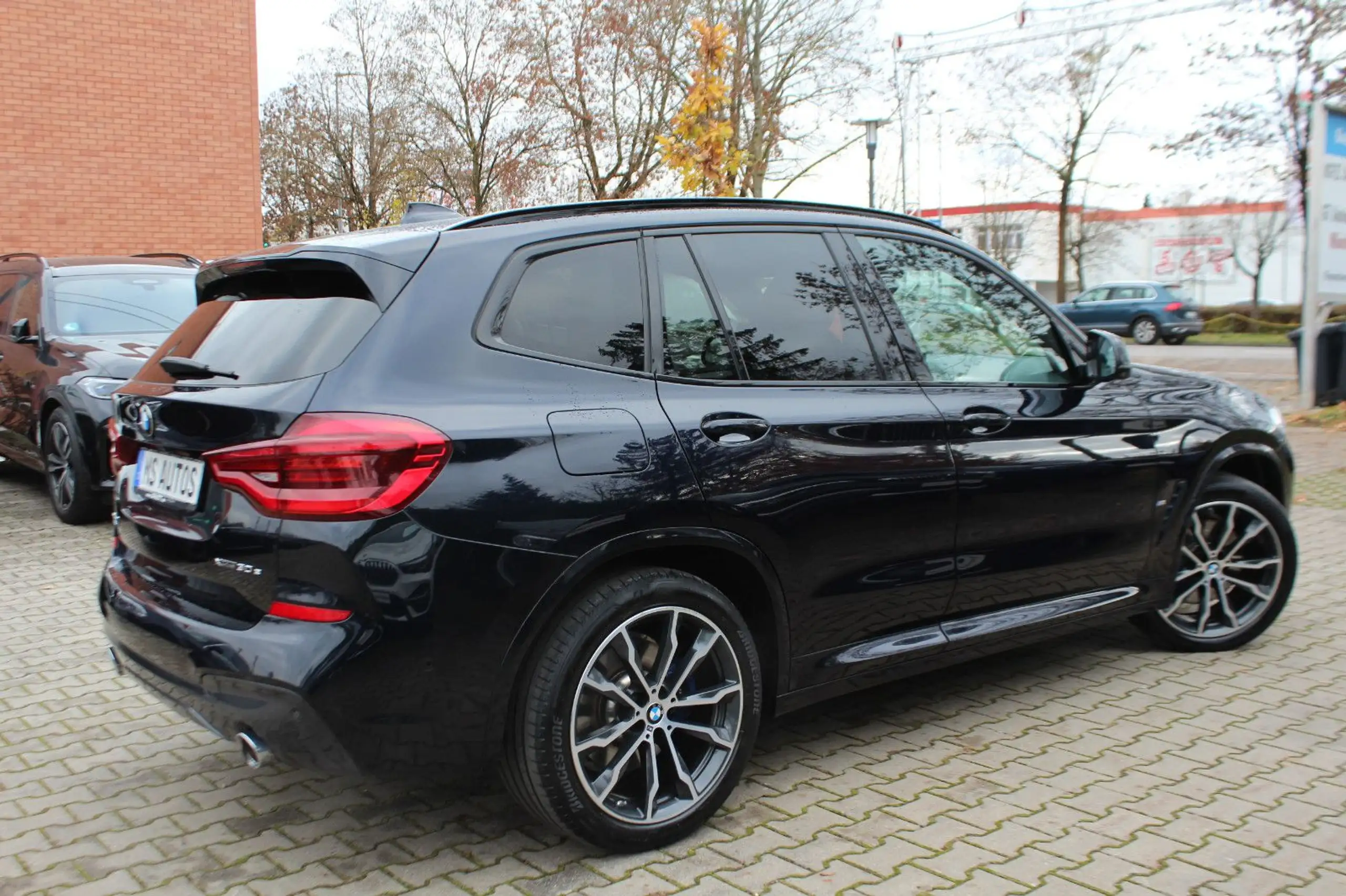 BMW - X3