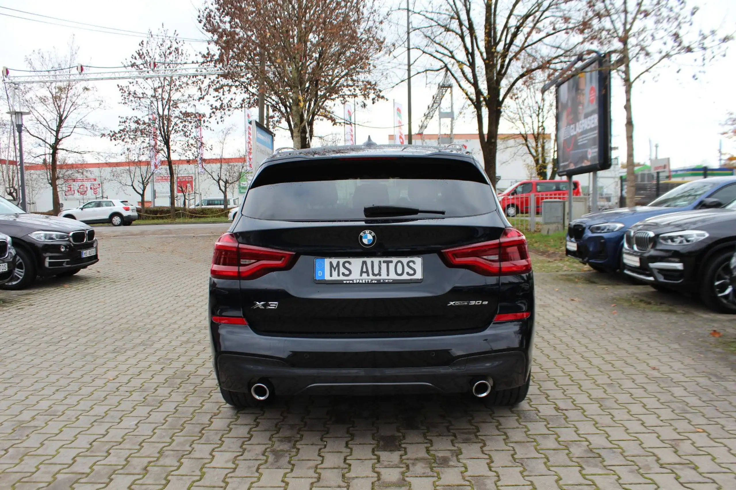 BMW - X3