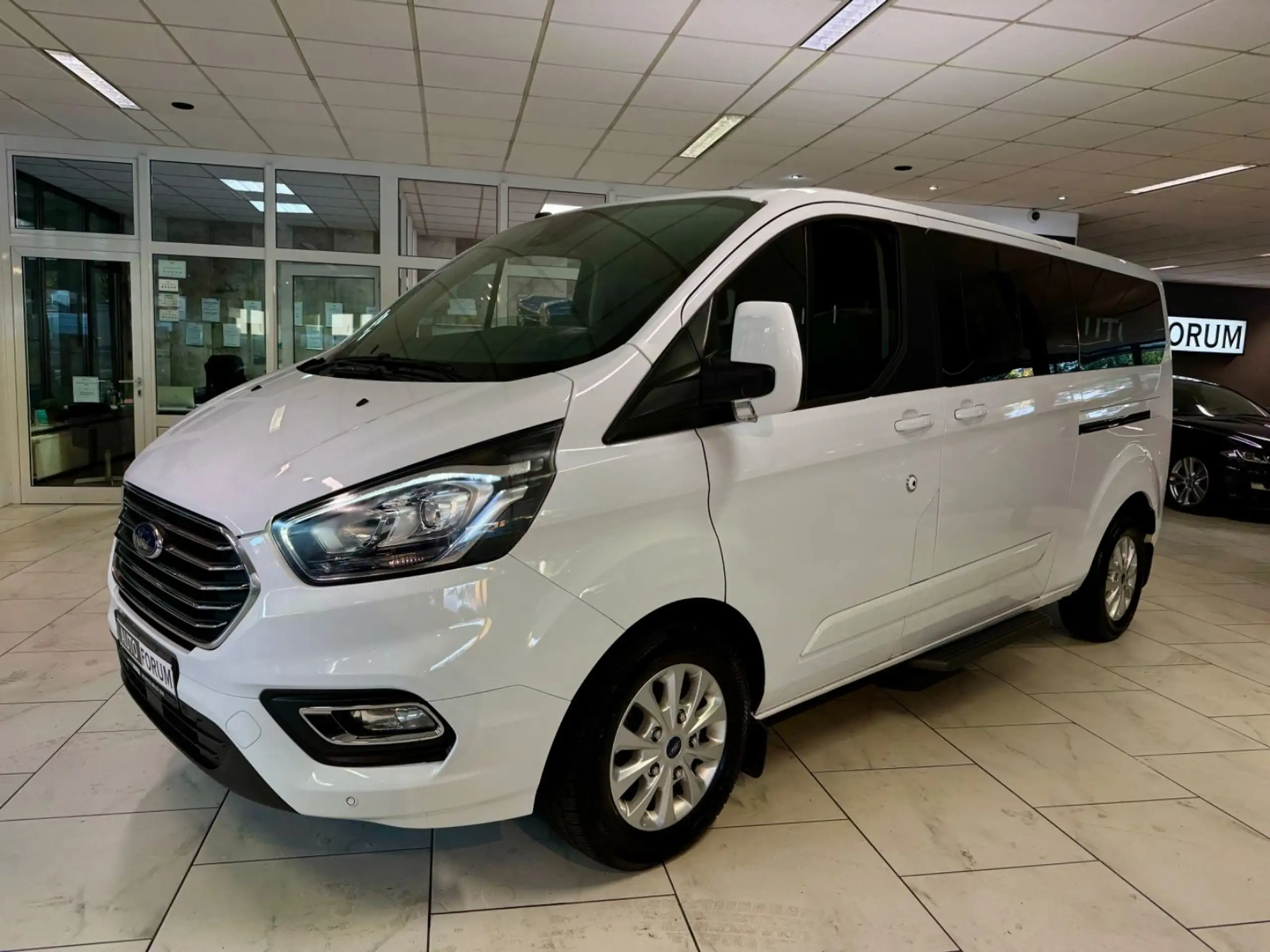 Ford - Tourneo Custom