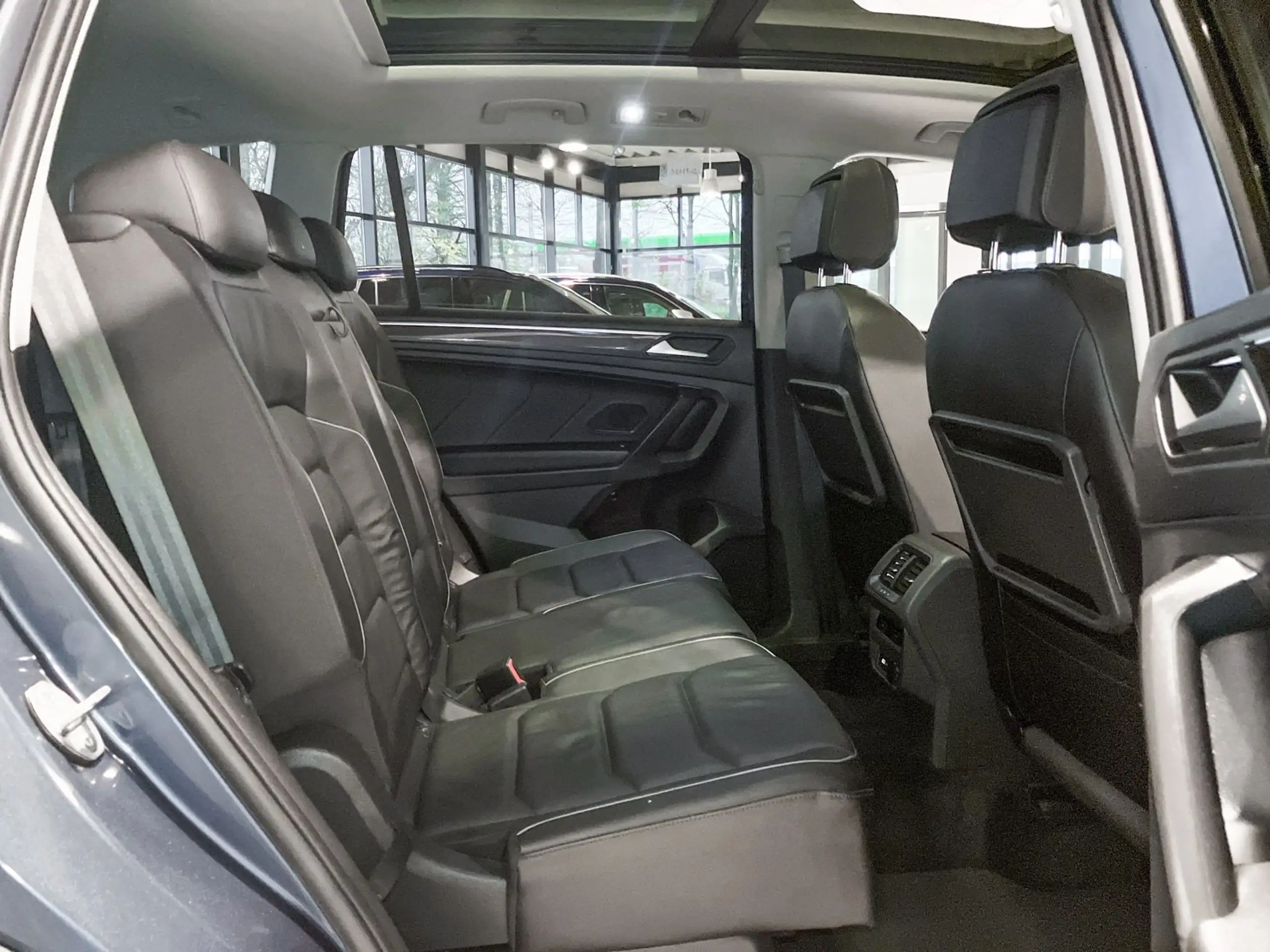 Volkswagen - Tiguan Allspace