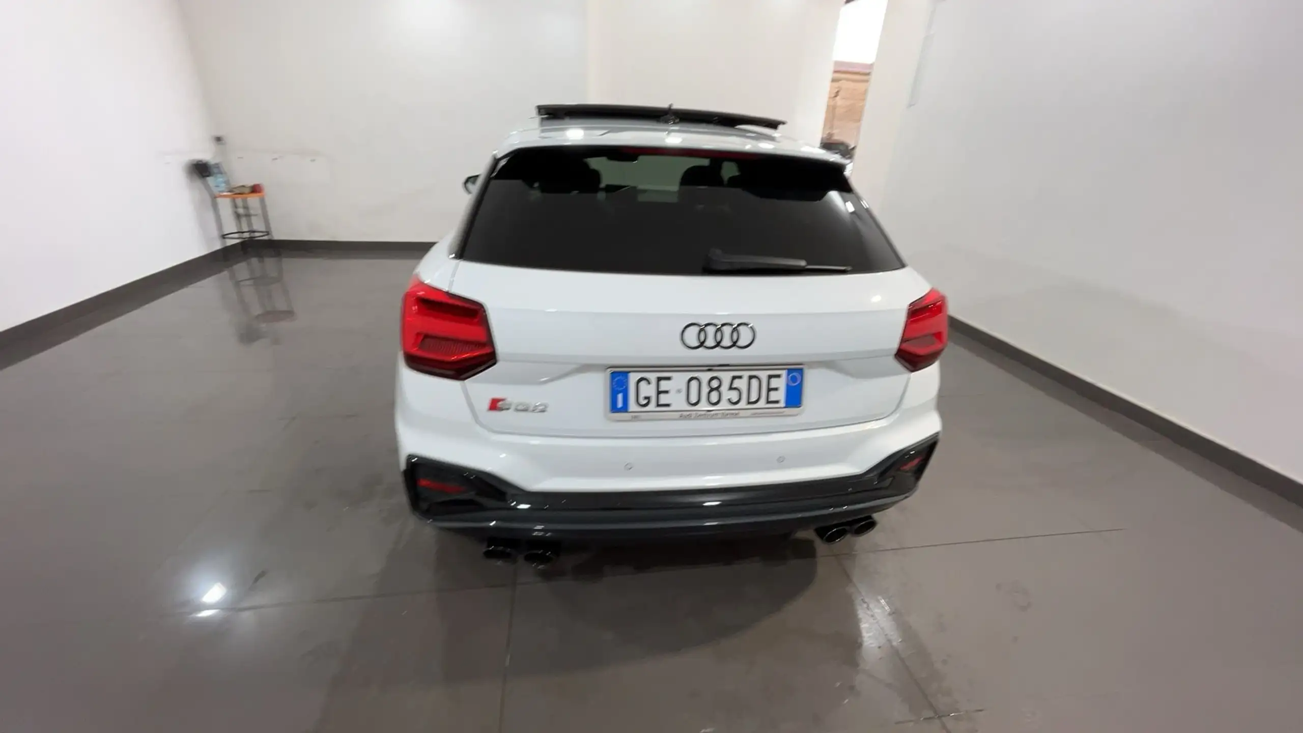 Audi - SQ2