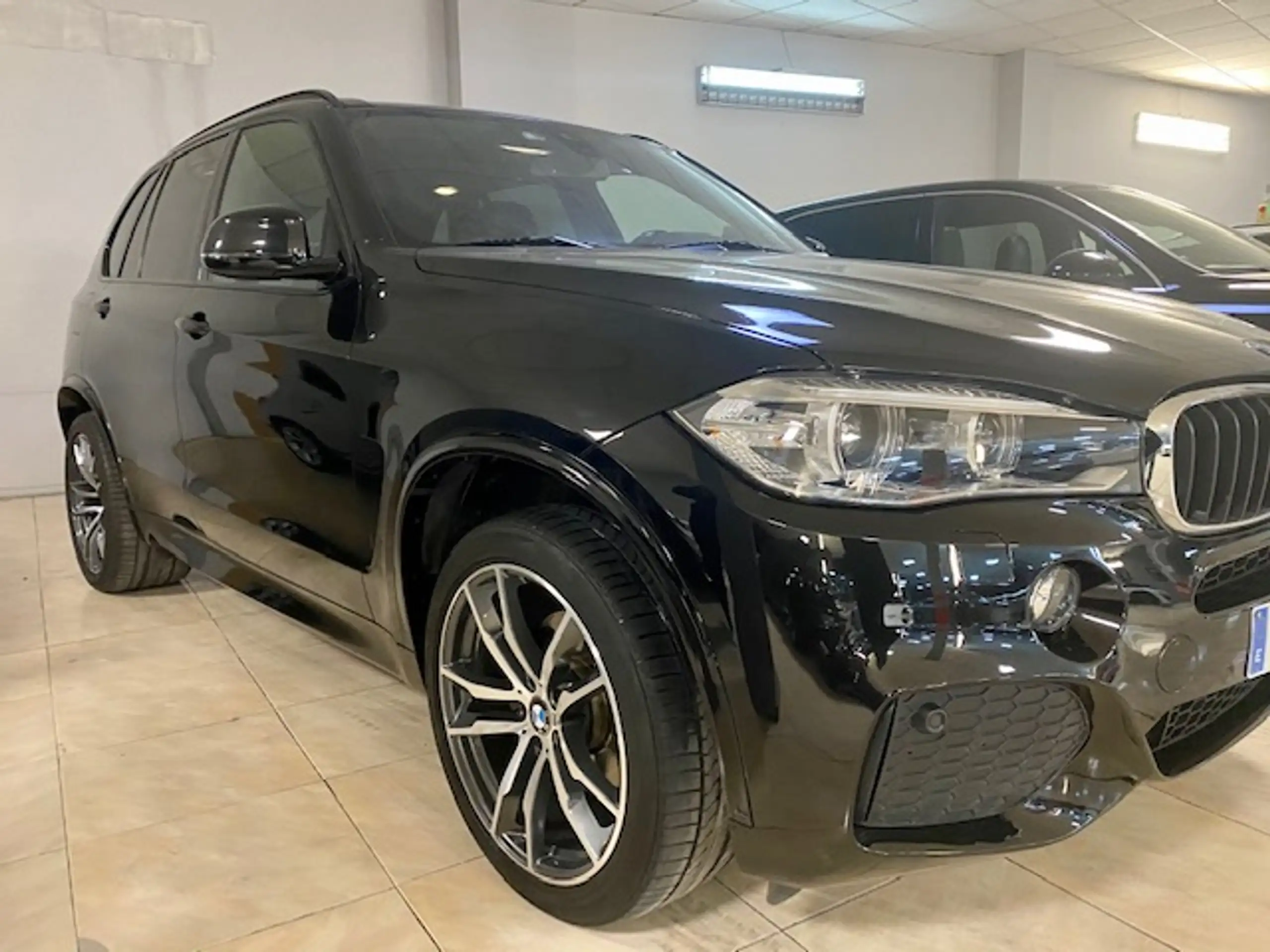 BMW - X5