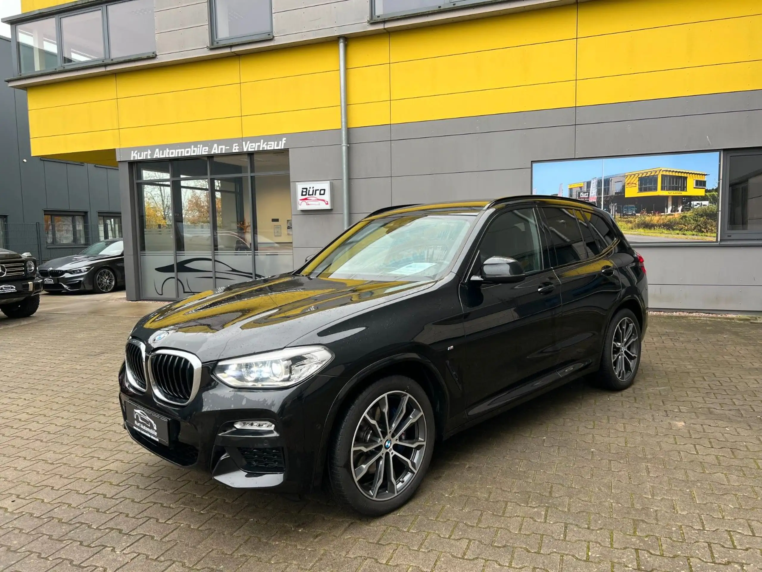 BMW - X3