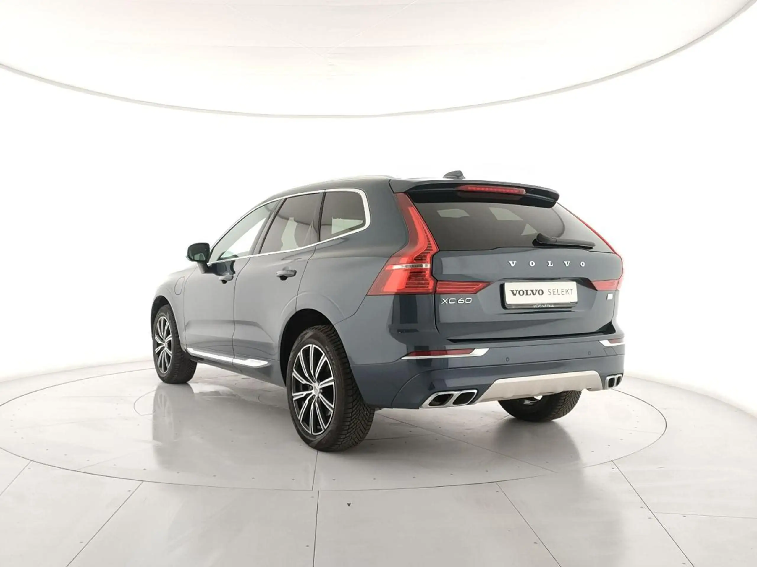 Volvo - XC60