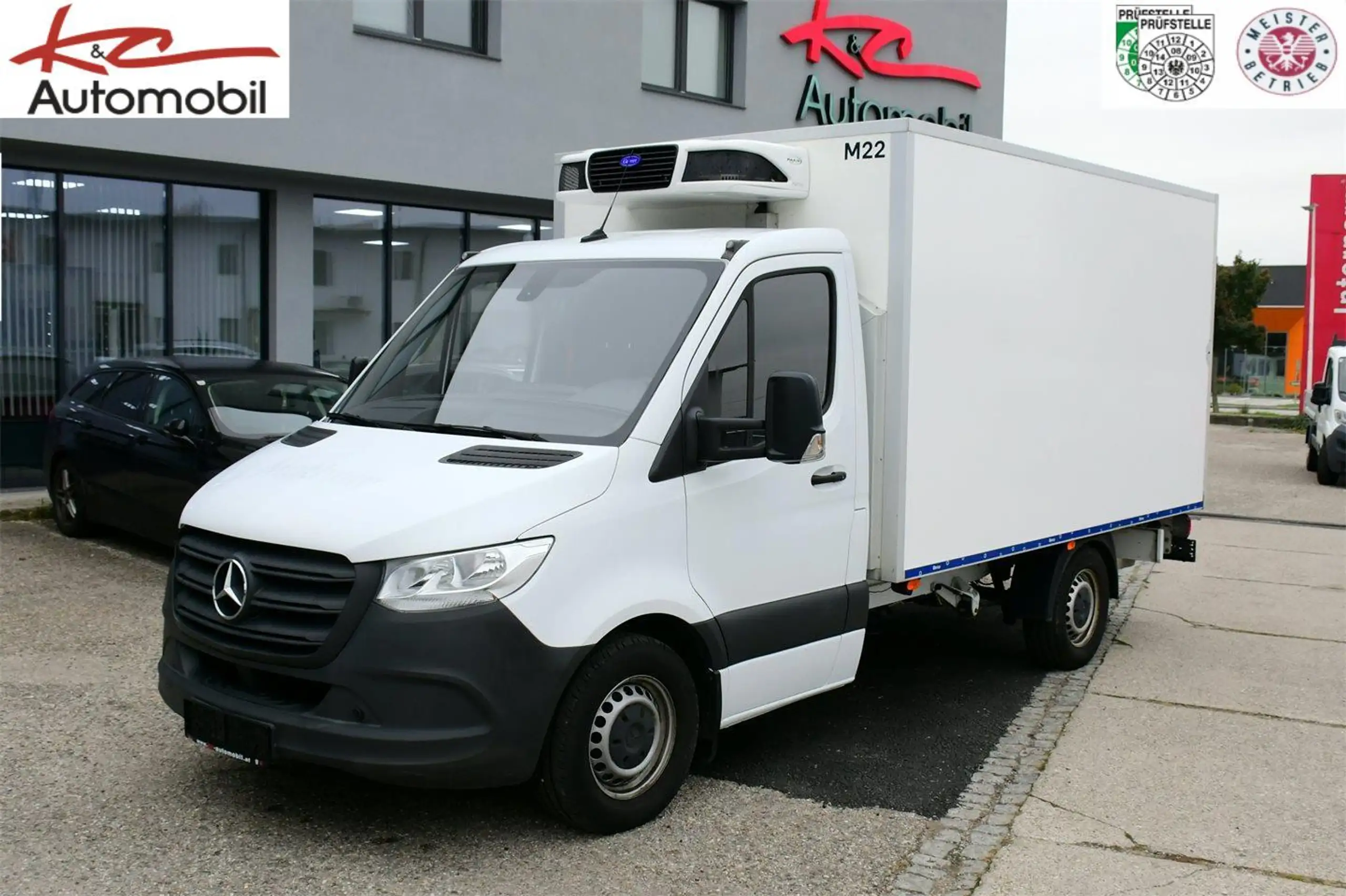 Mercedes-Benz - Sprinter