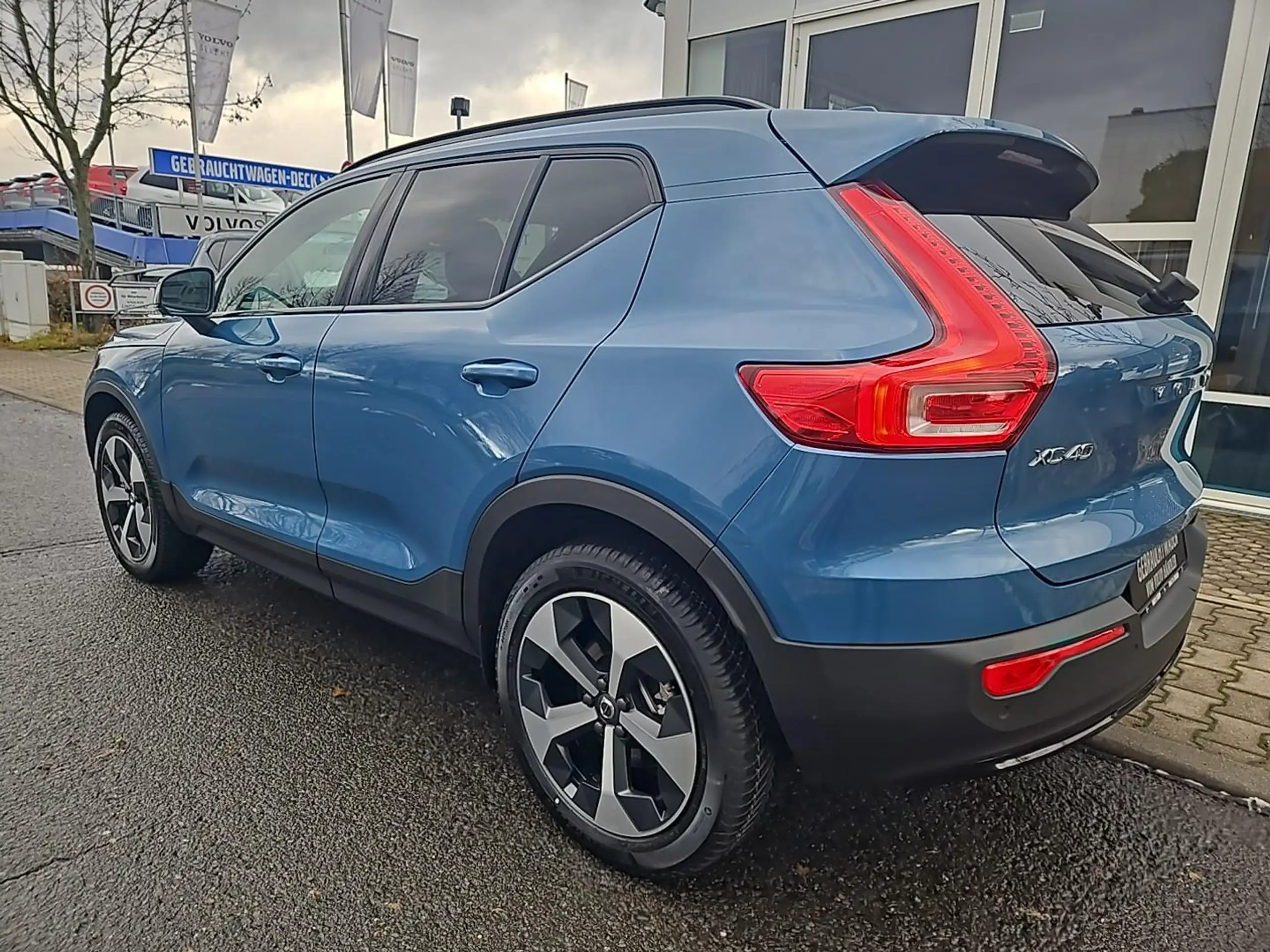 Volvo - XC40