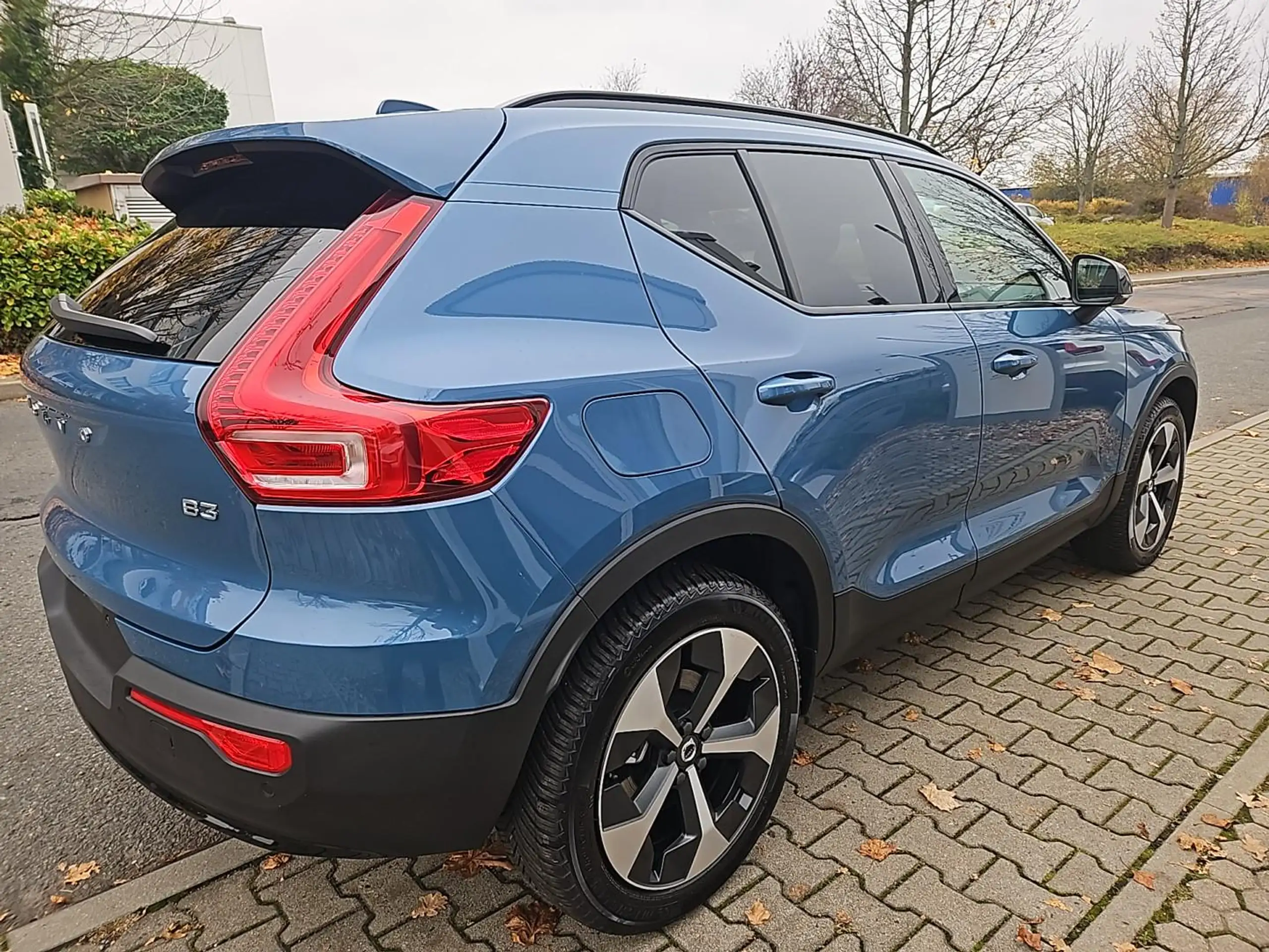 Volvo - XC40