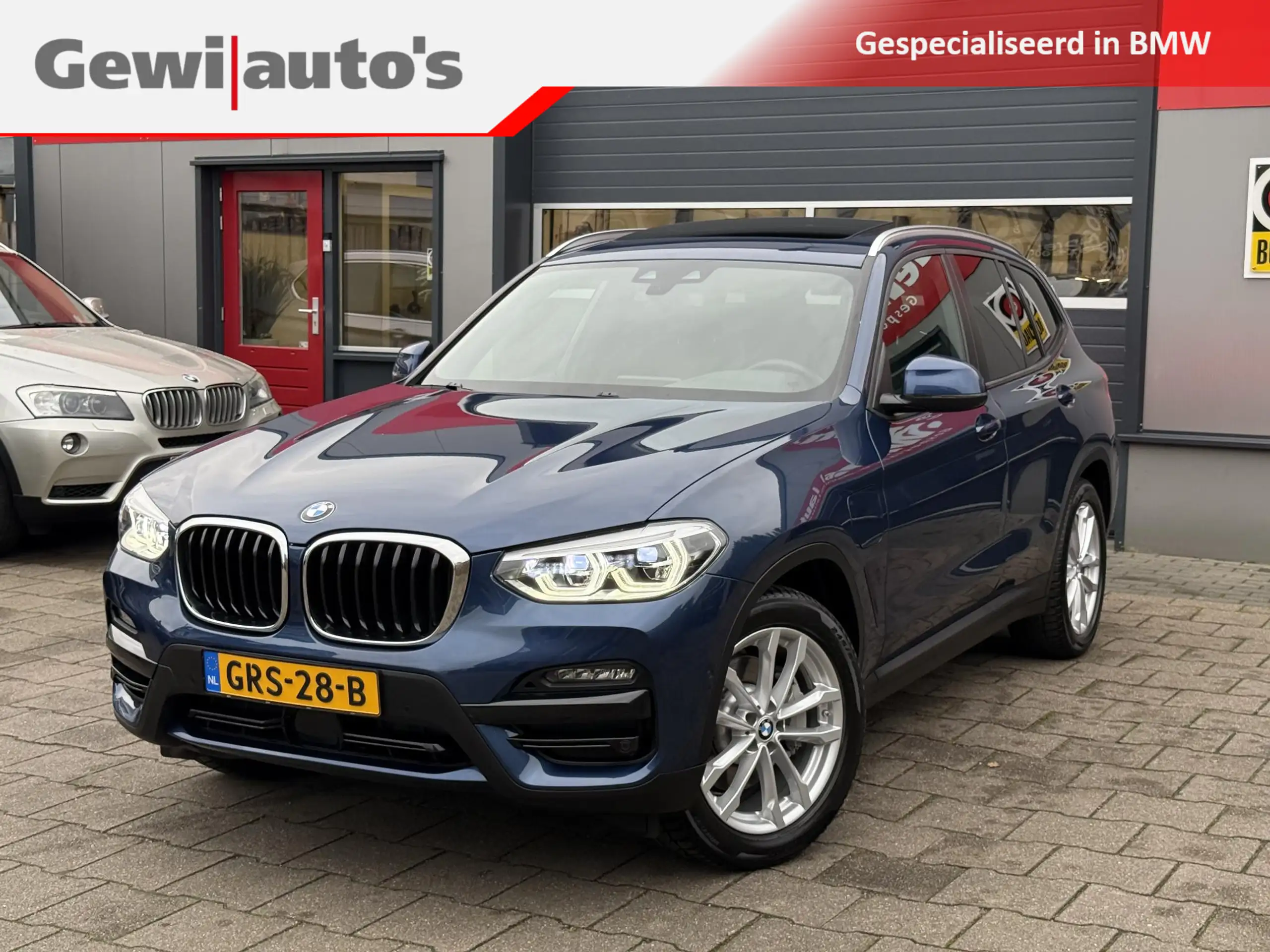 BMW - X3